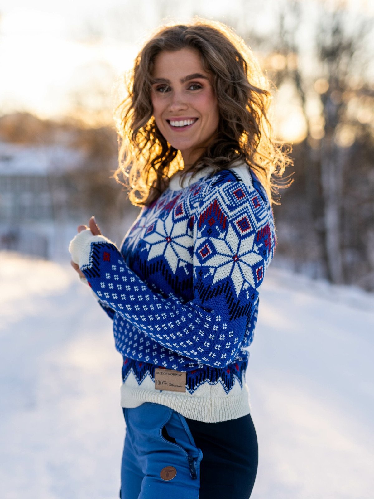 Dale Of Norway Vilja Sweater Ultramarine/Off White/Raspberry