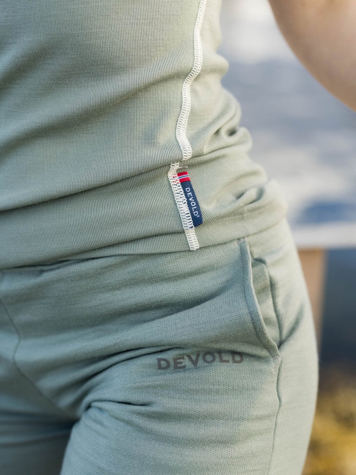 Devold Lauparen Merino 190 Base Tee Woman Fog