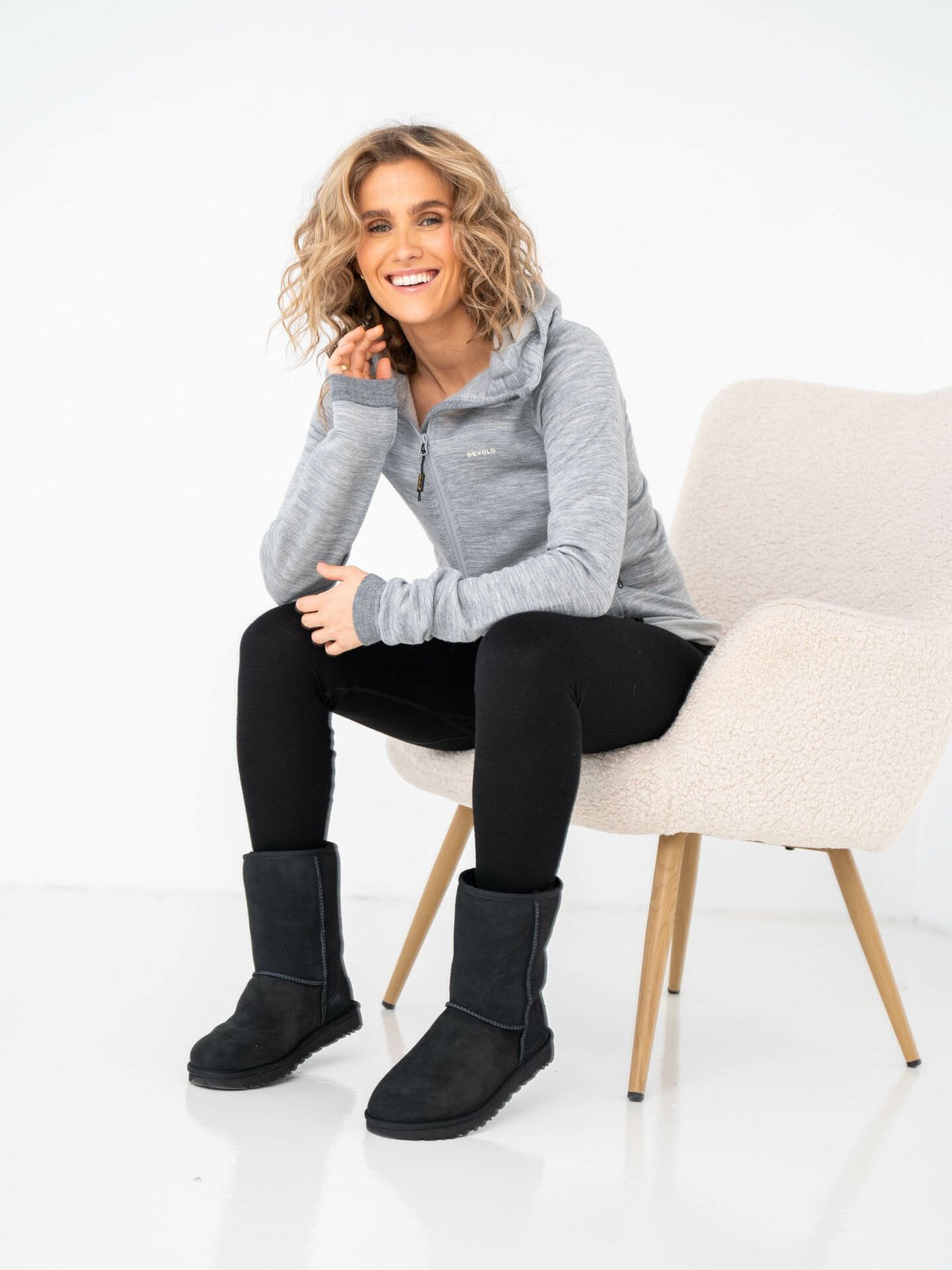 Devold Nibba Merino Jacket Hood Woman Grey Melange