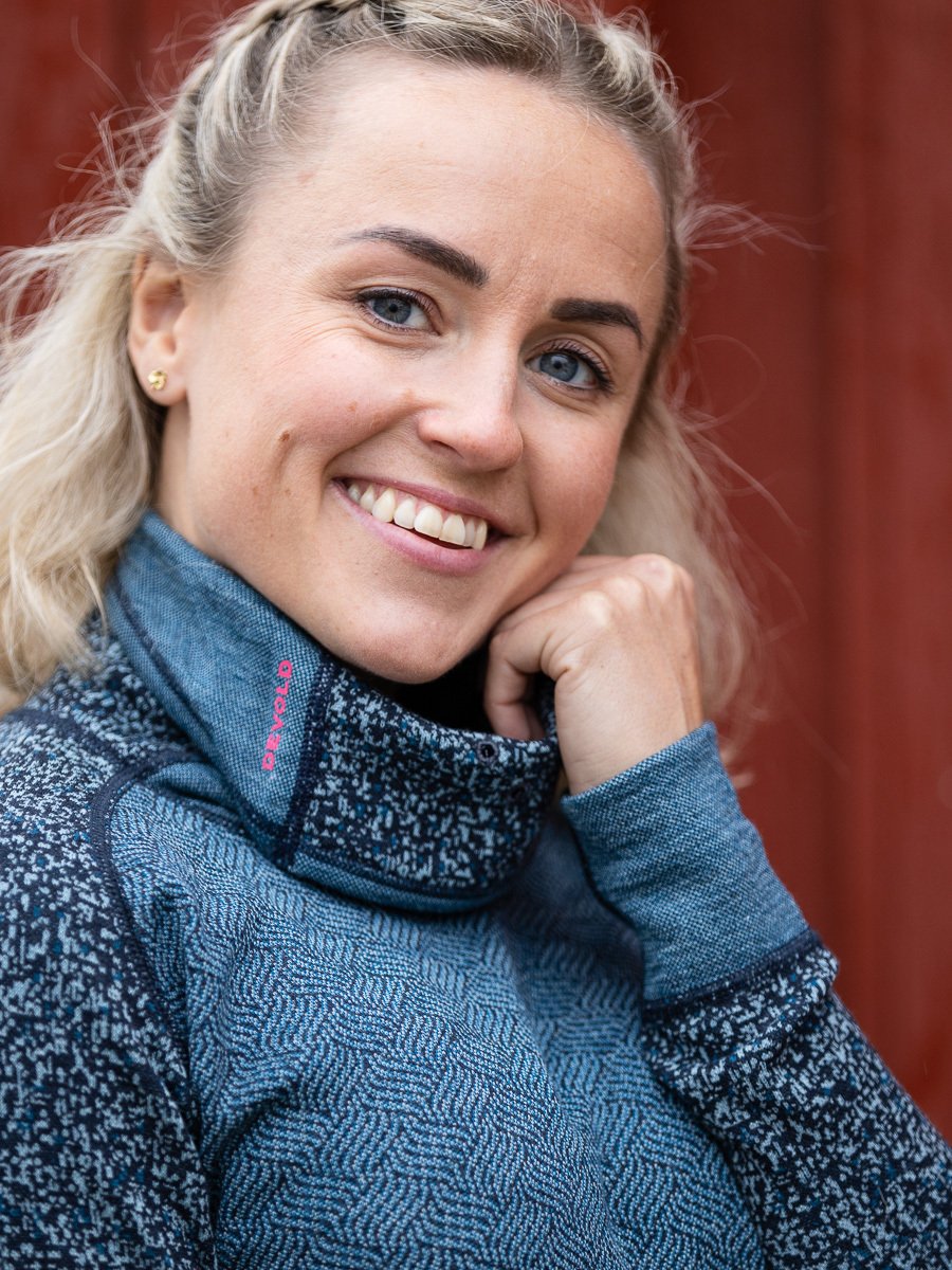 Devold Kvitegga Merino 230 High Neck Woman Ink