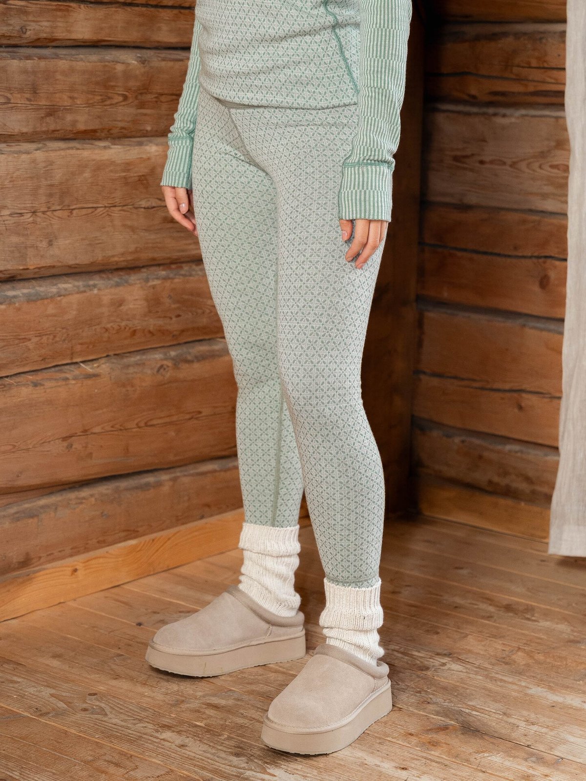 Devold Kvitegga Merino 230 Longs Woman Raw White