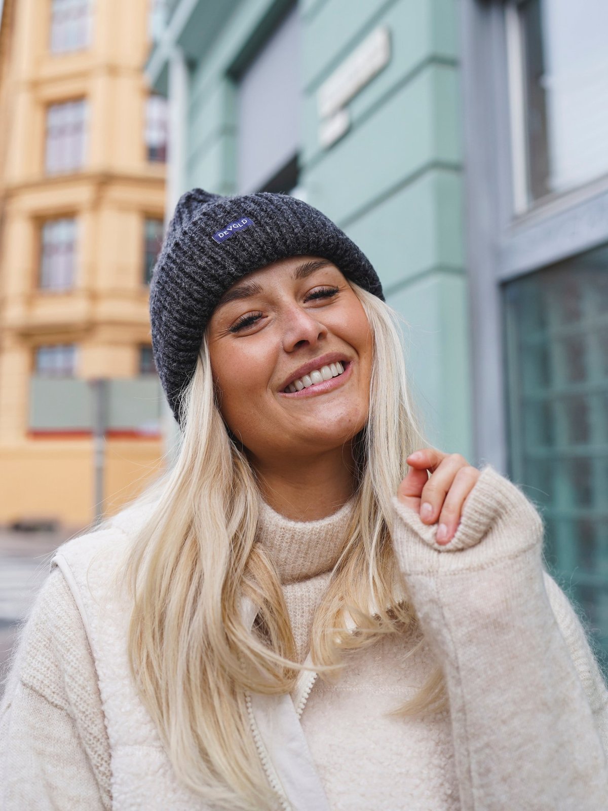 Devold Nansen Cap Anthracite