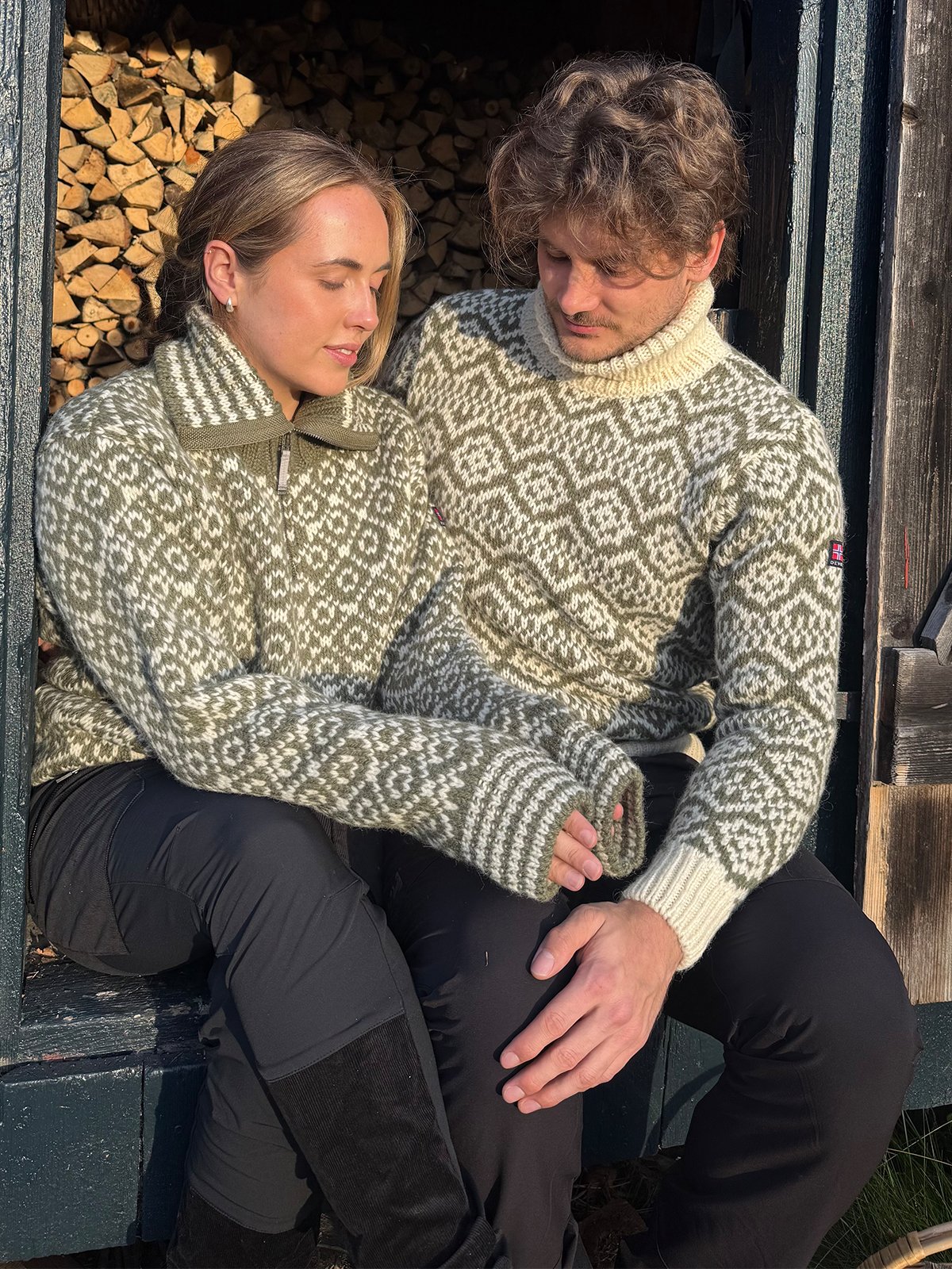 Devold Svalbard Wool Zip Neck Olive/Offwhite