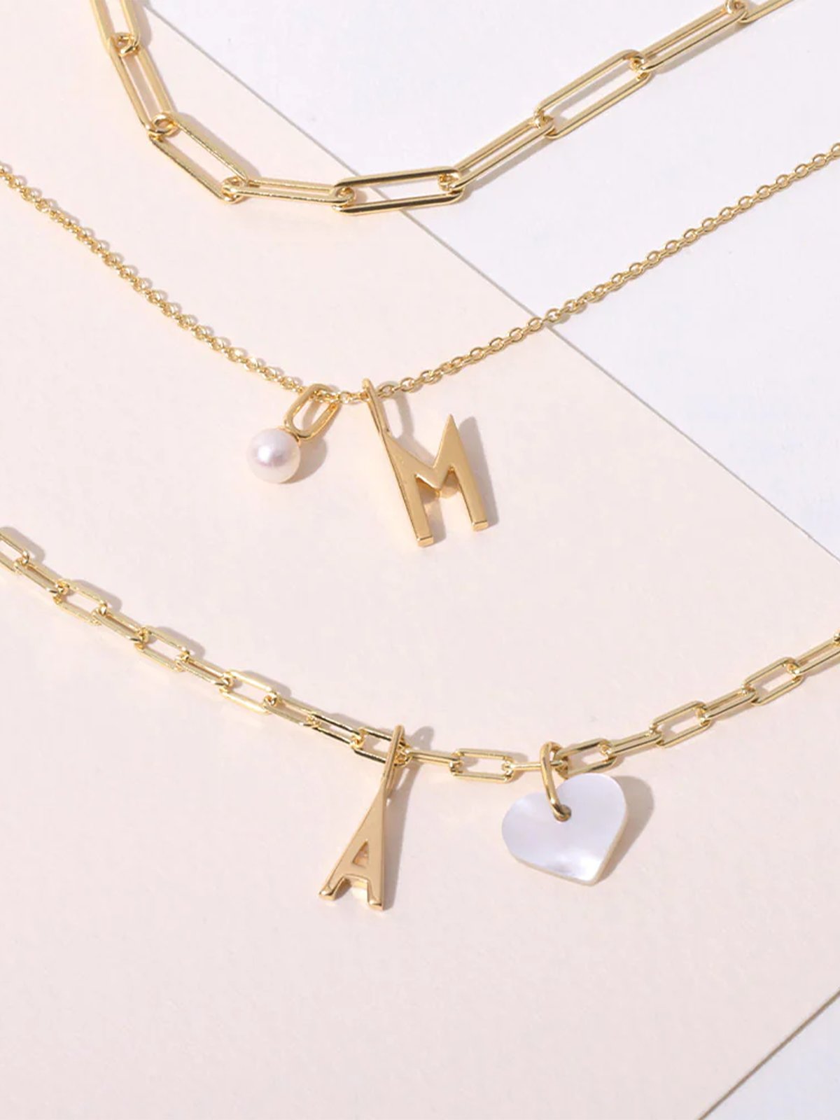 Design Letters Pearl heart charm - Gold plated Gold