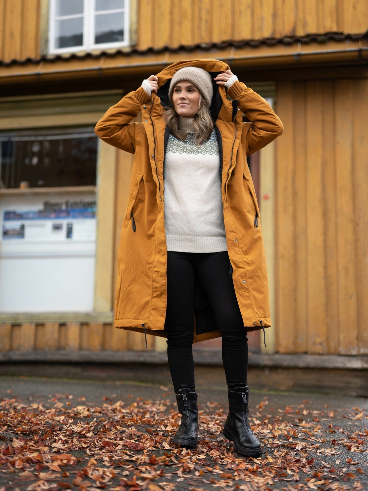 Didriksons Alicia Long Parka 2 Cayenne