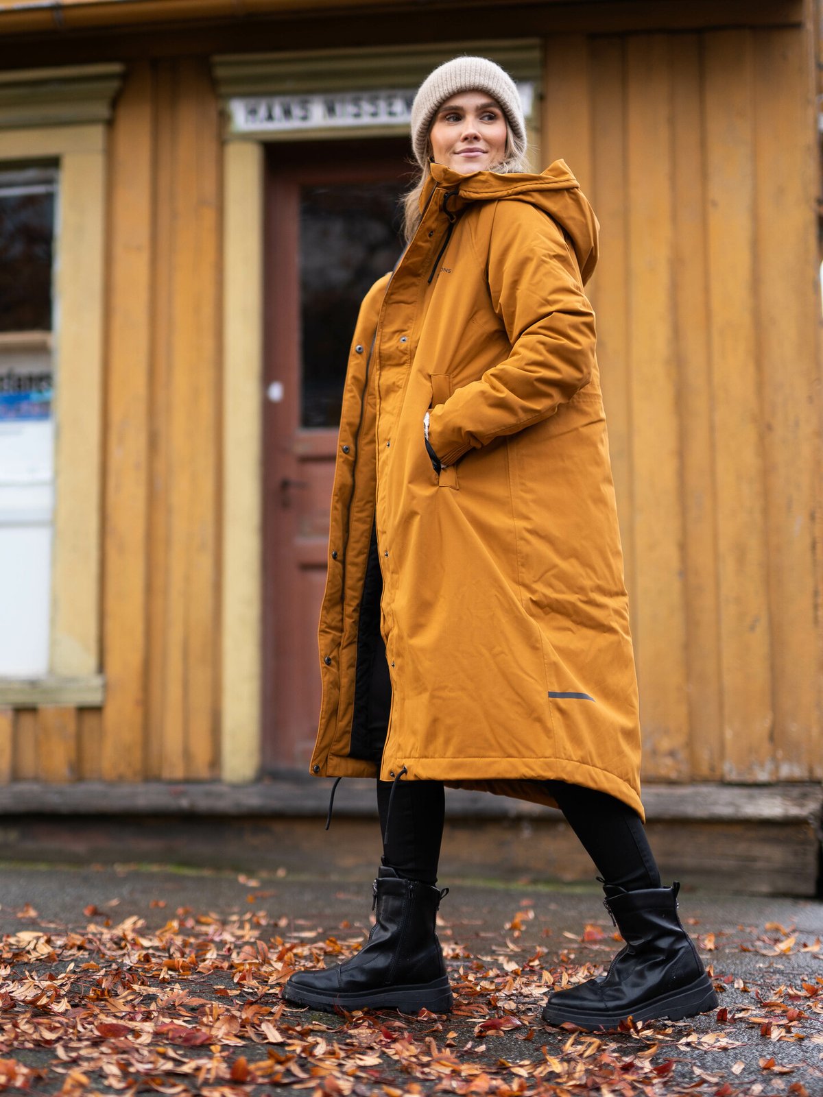 Didriksons Alicia Long Parka 2 Cayenne