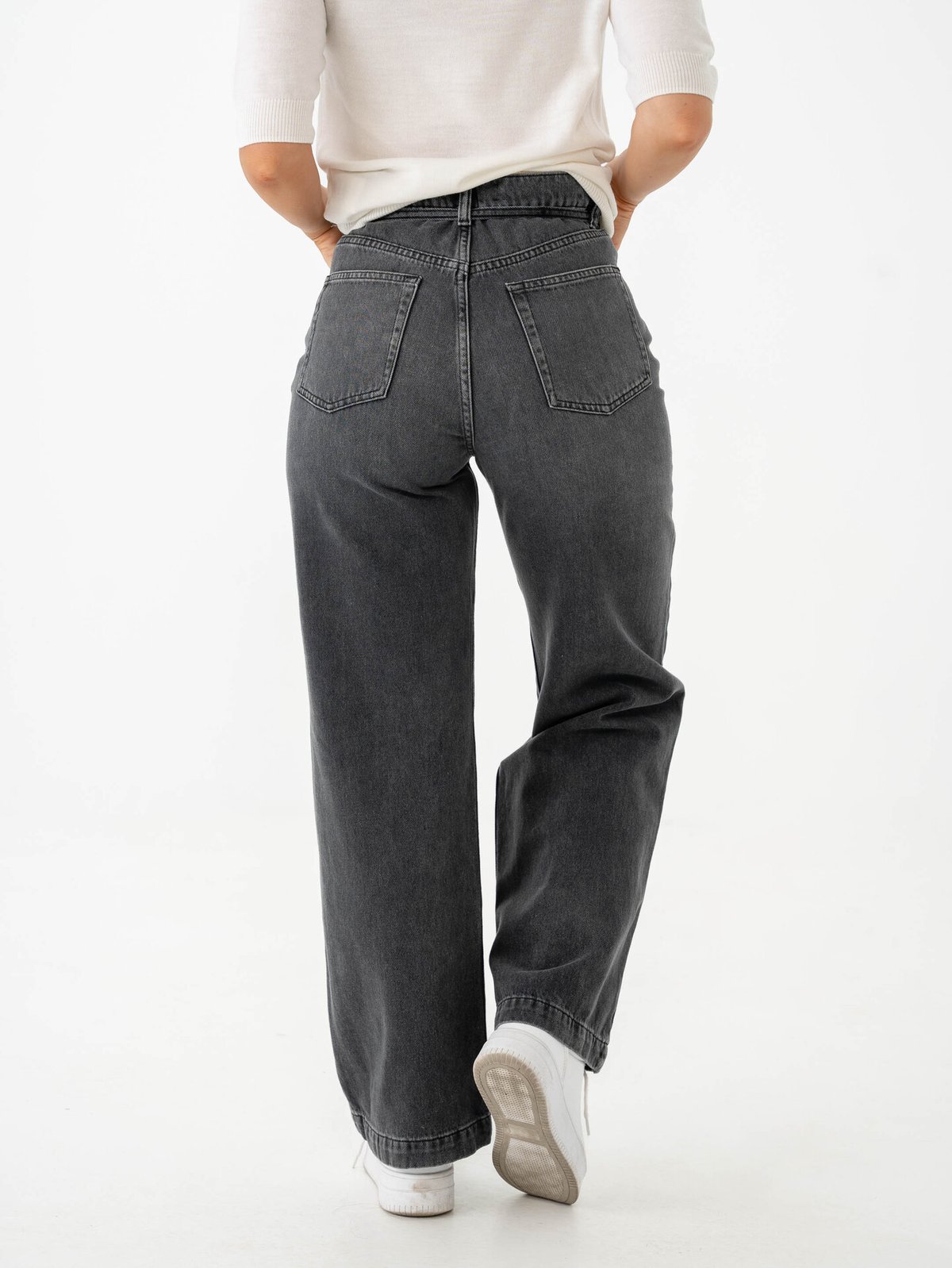 DAY BIRGER Elijah Black