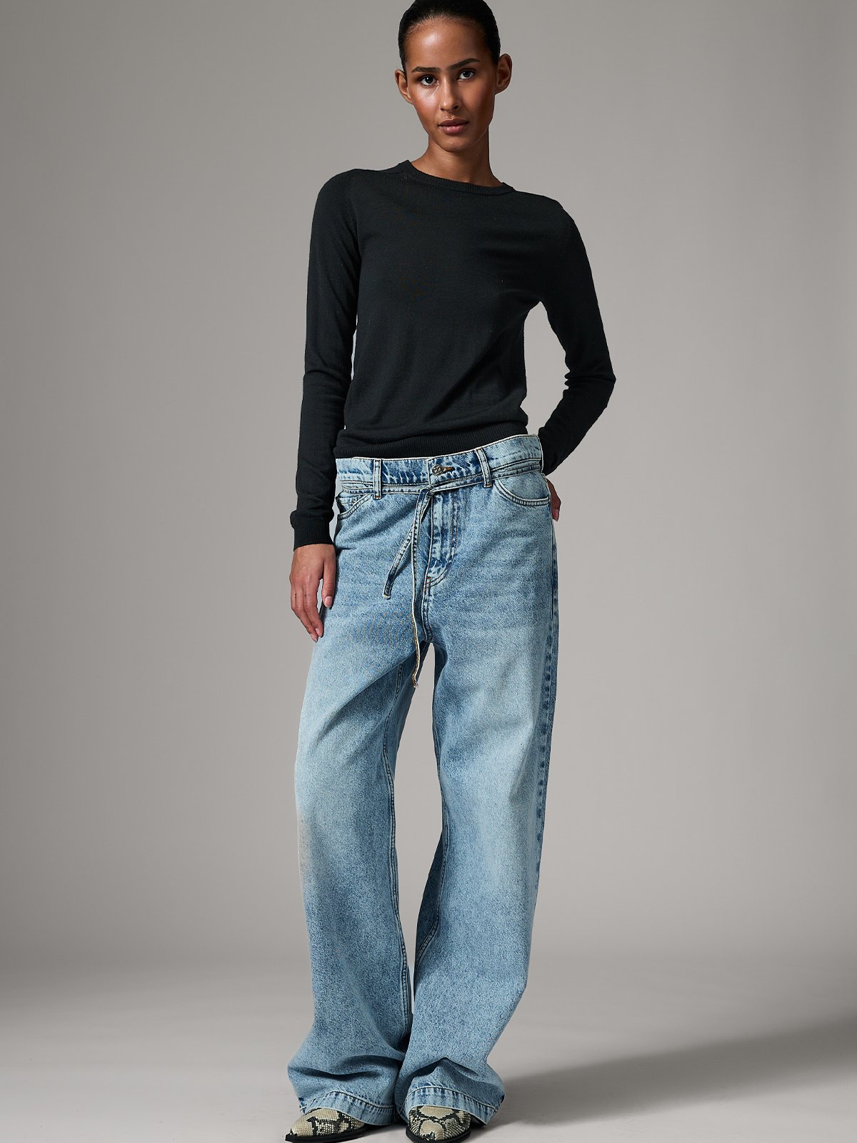 DAY BIRGER ét Mikkelsen Annabelle Black