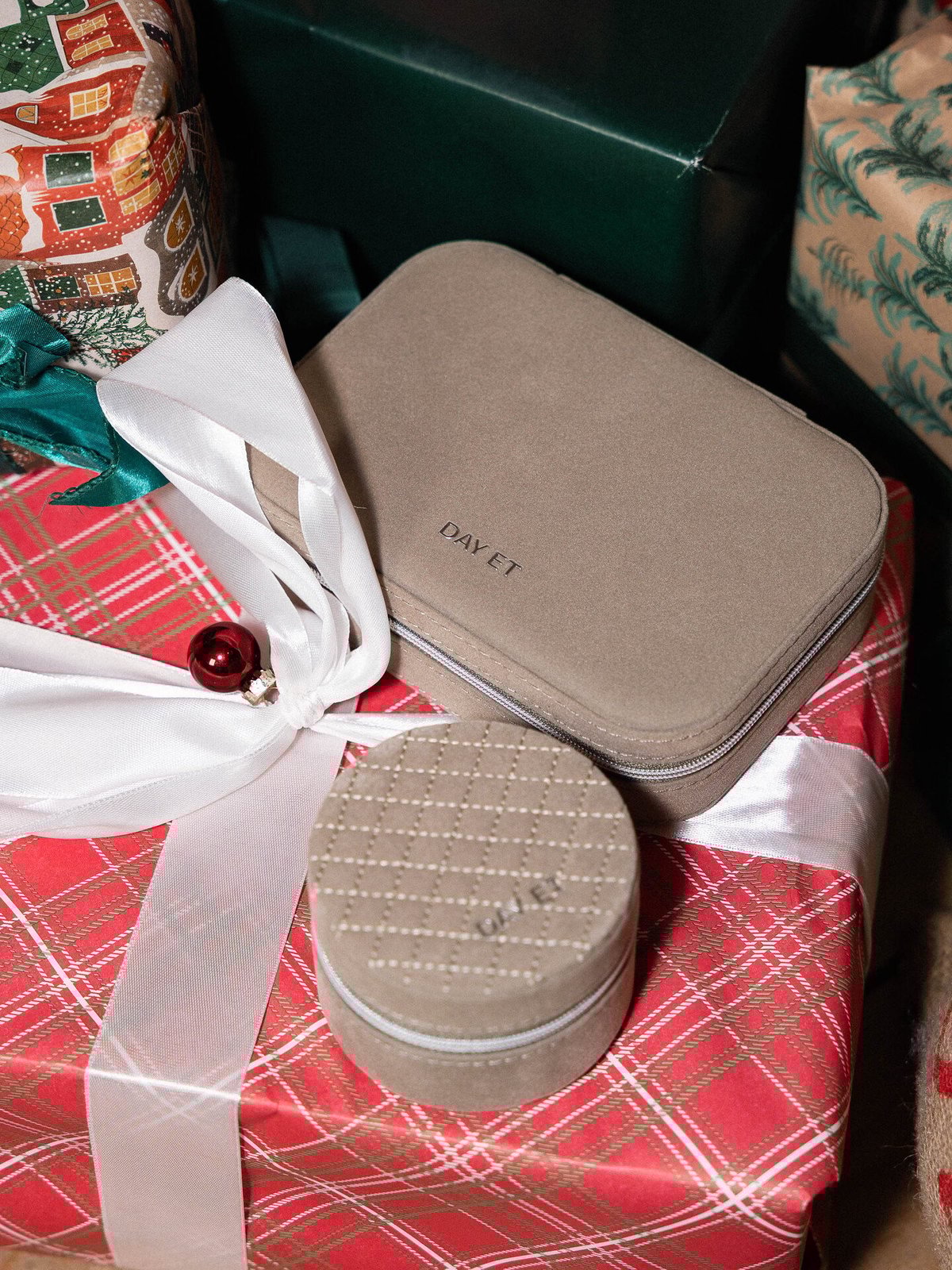 DAY ET Day Z Q Jewelry Zip Round Small Cobbelstone / Beige