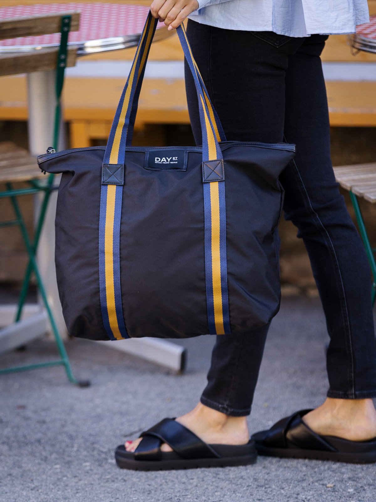 DAY ET Gweneth RE-Preppy Bag M Black