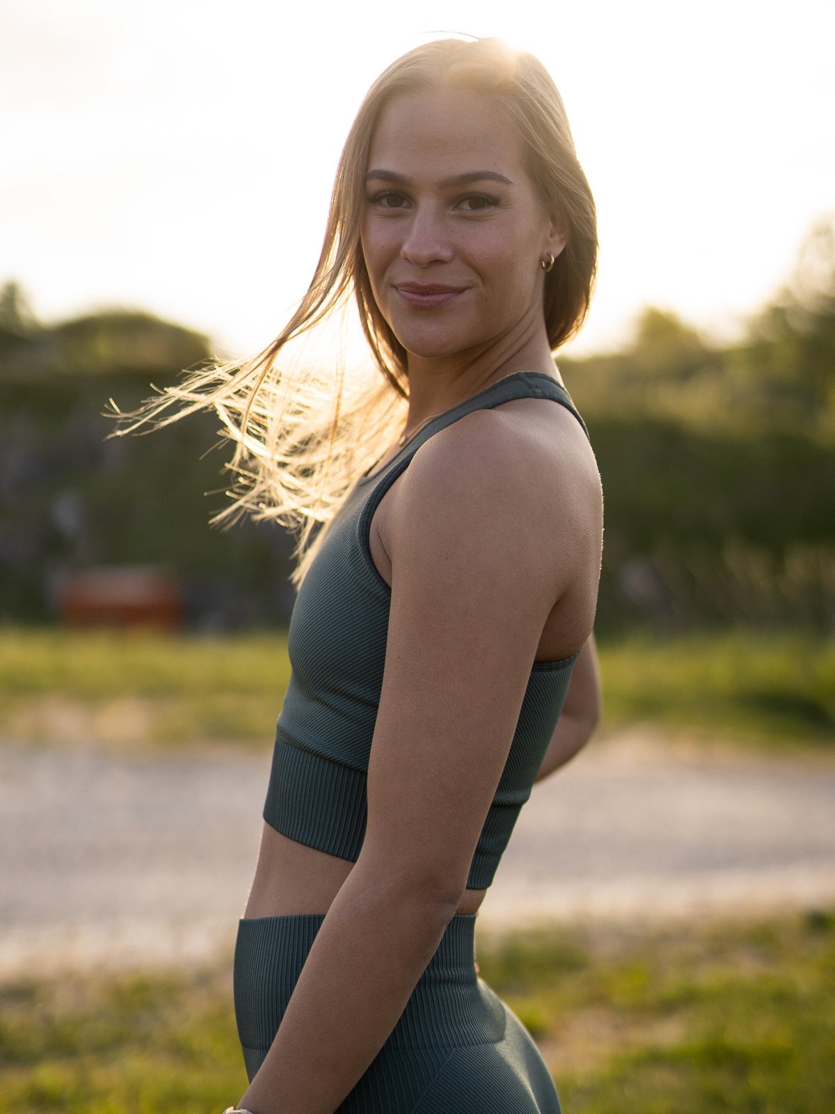 Athlecia Flow Ribbed Seamless Bra Desert Green