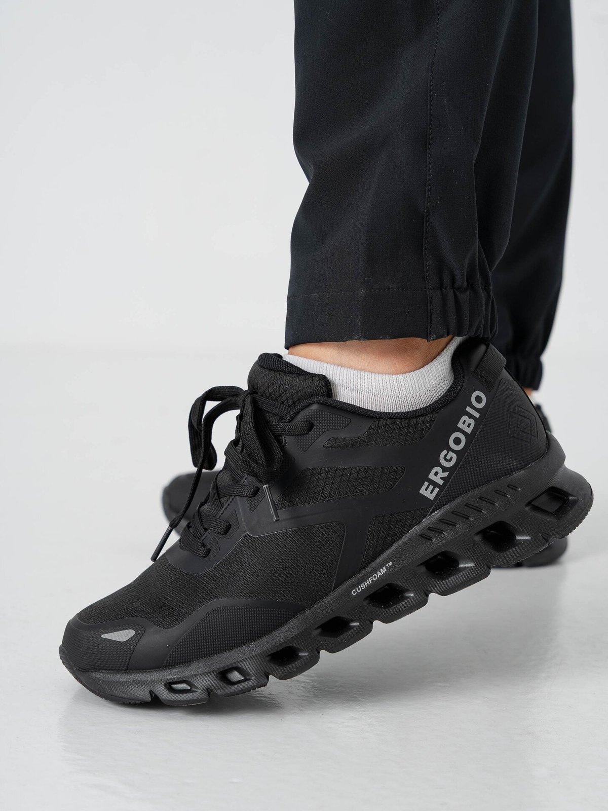 ERGOBIO Nolo W Black