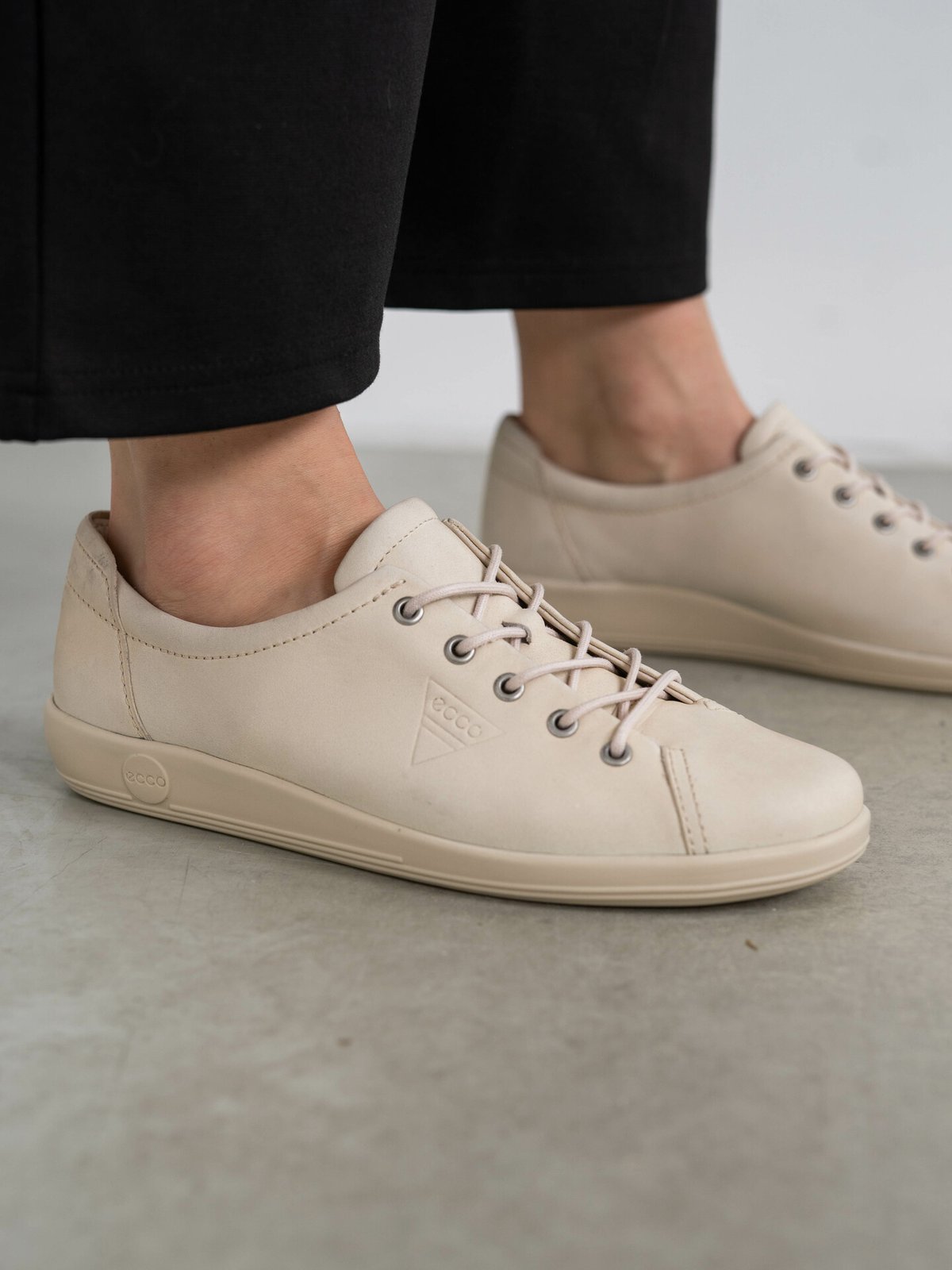 ECCO Soft 2.0 Tie Beige