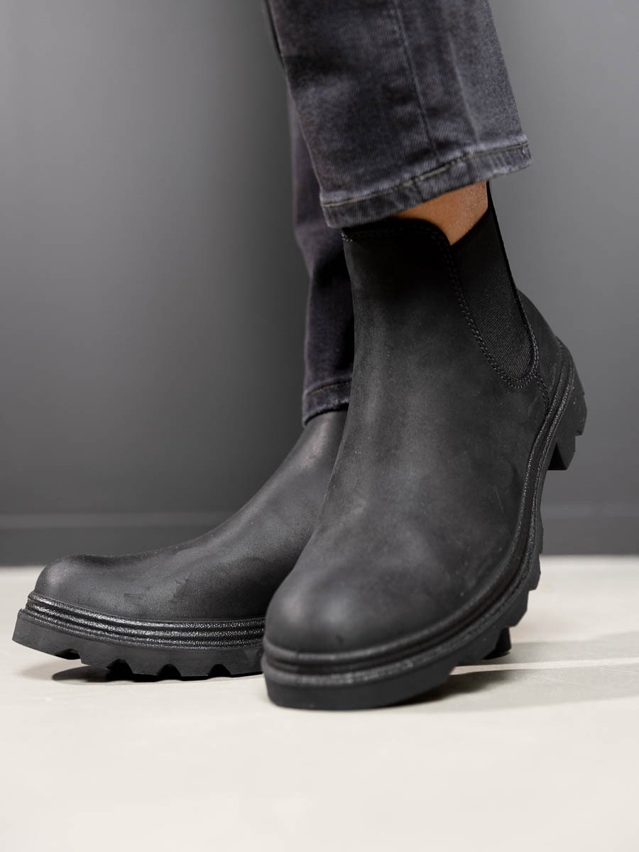 ECCO Grainer Chelsea Boot Black