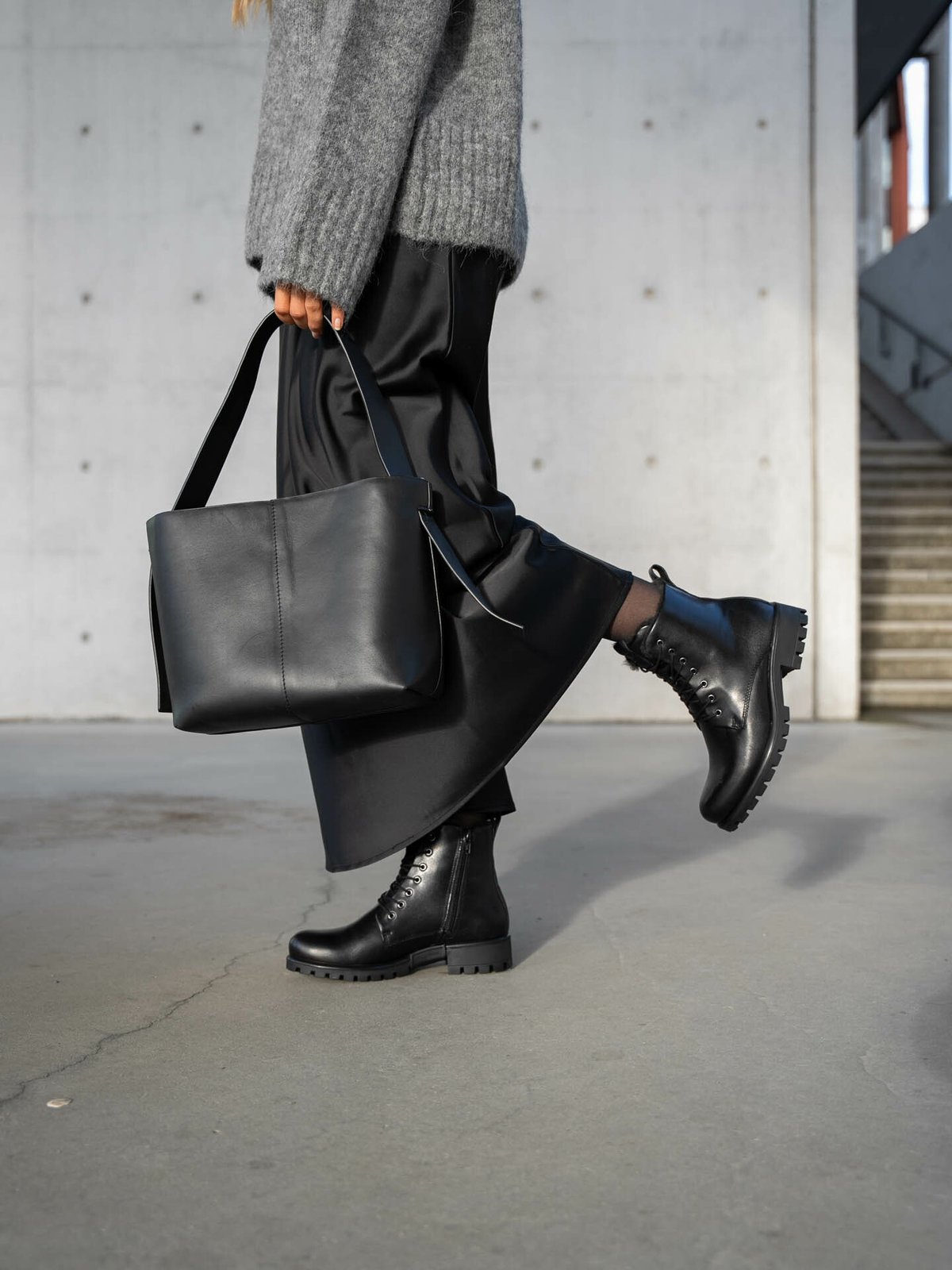 ECCO Modtray Mid-Cut Boot Black