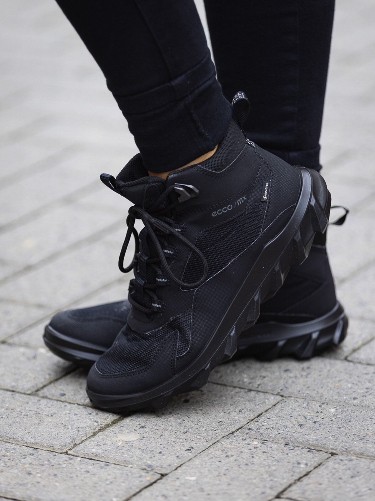 ECCO MX Mid GTX Black