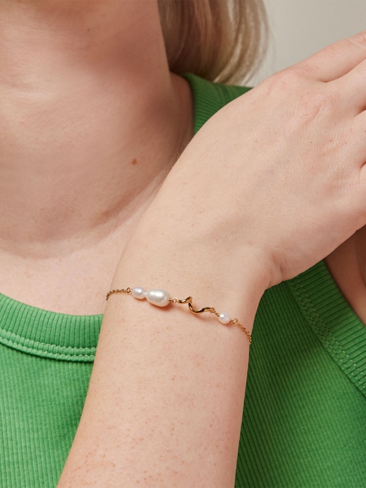 ENAMEL Copenhagen Pearlie Twist Bracelet Hvit