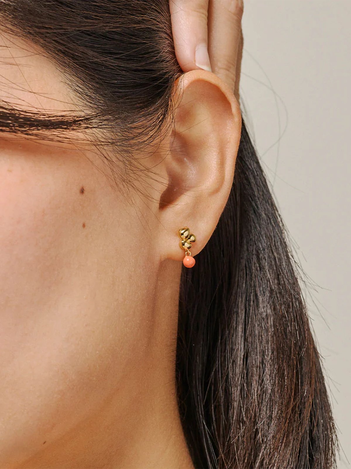 ENAMEL Copenhagen Nara Ball Earrings Light Coral