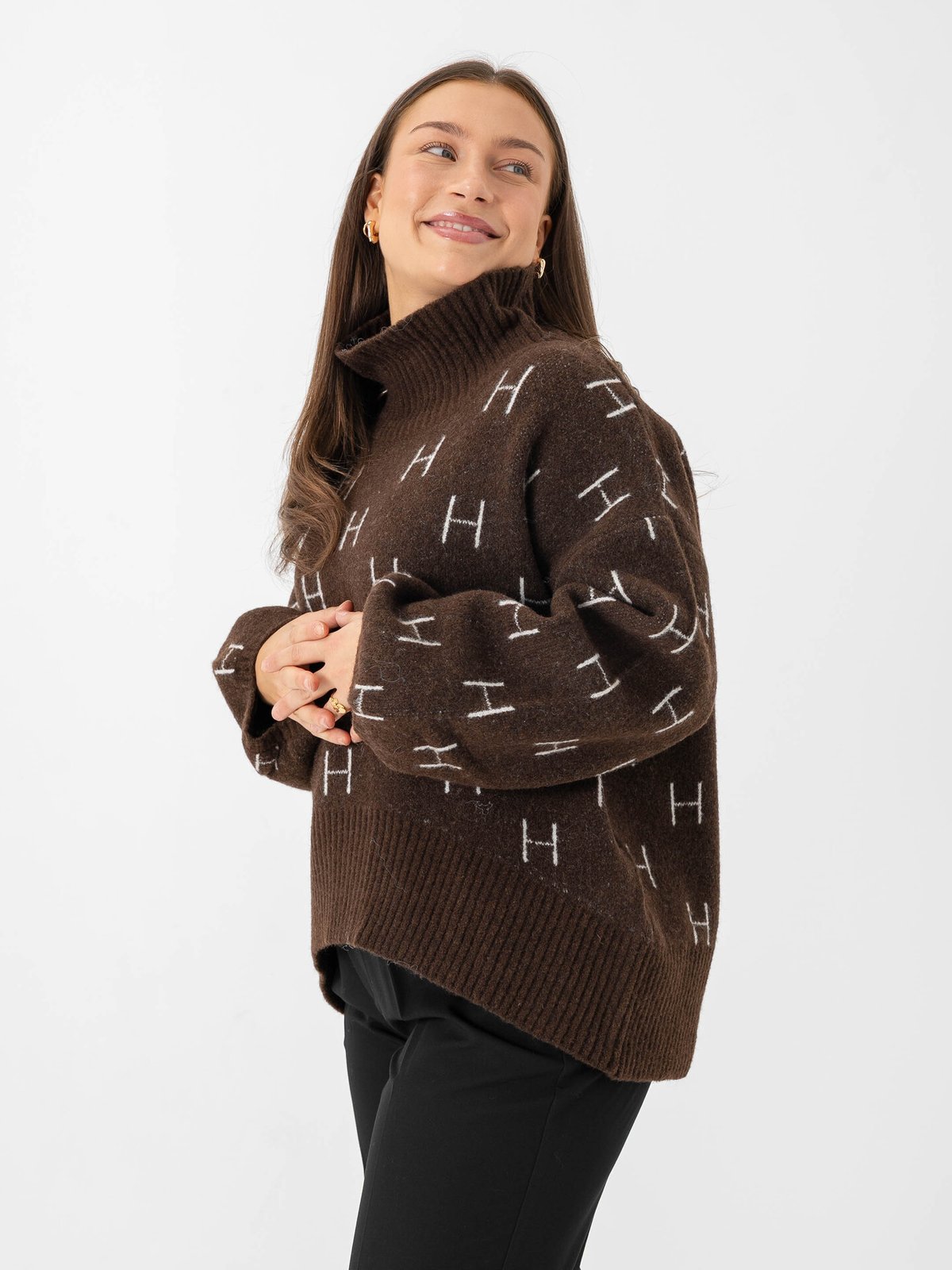 Hést FAM Short Sweater Dark Earth