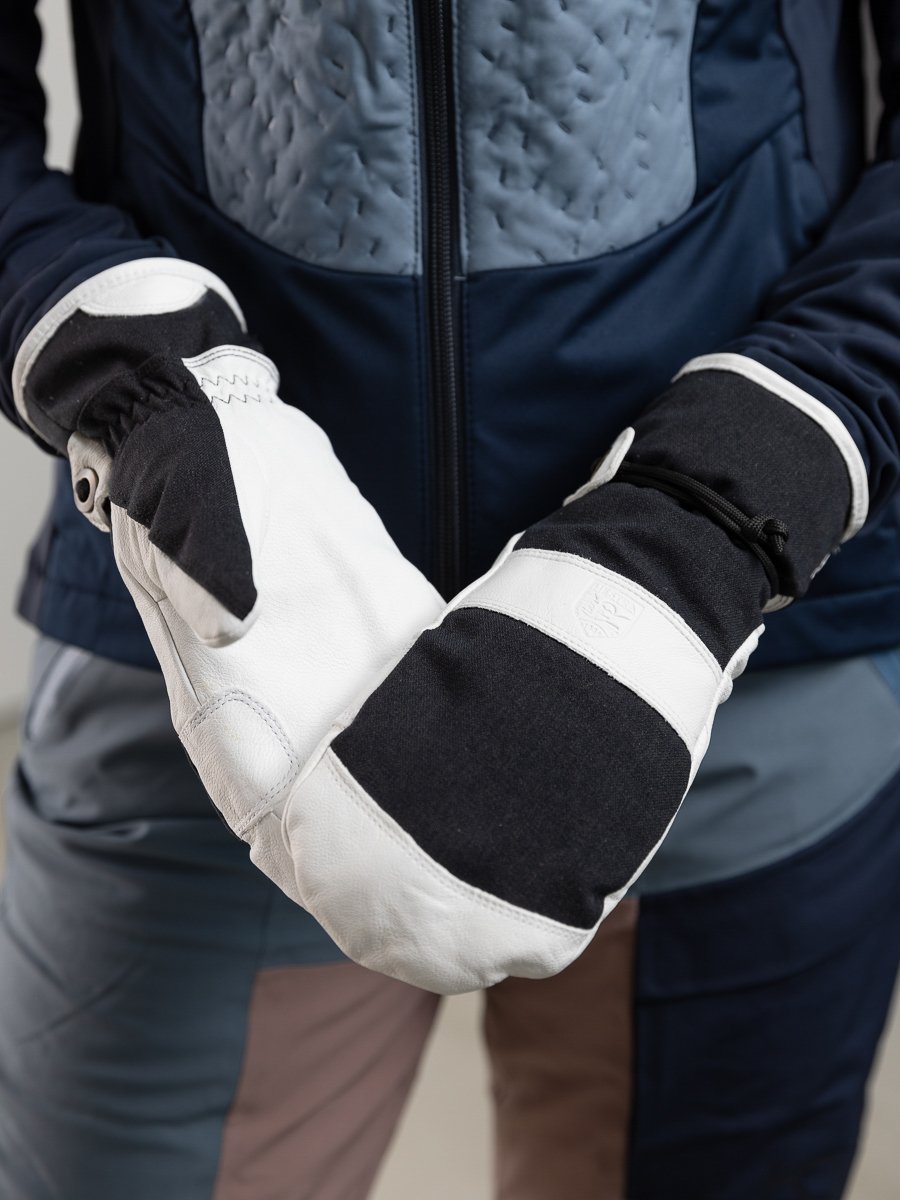 Hestra Voss Czone Mitt Black