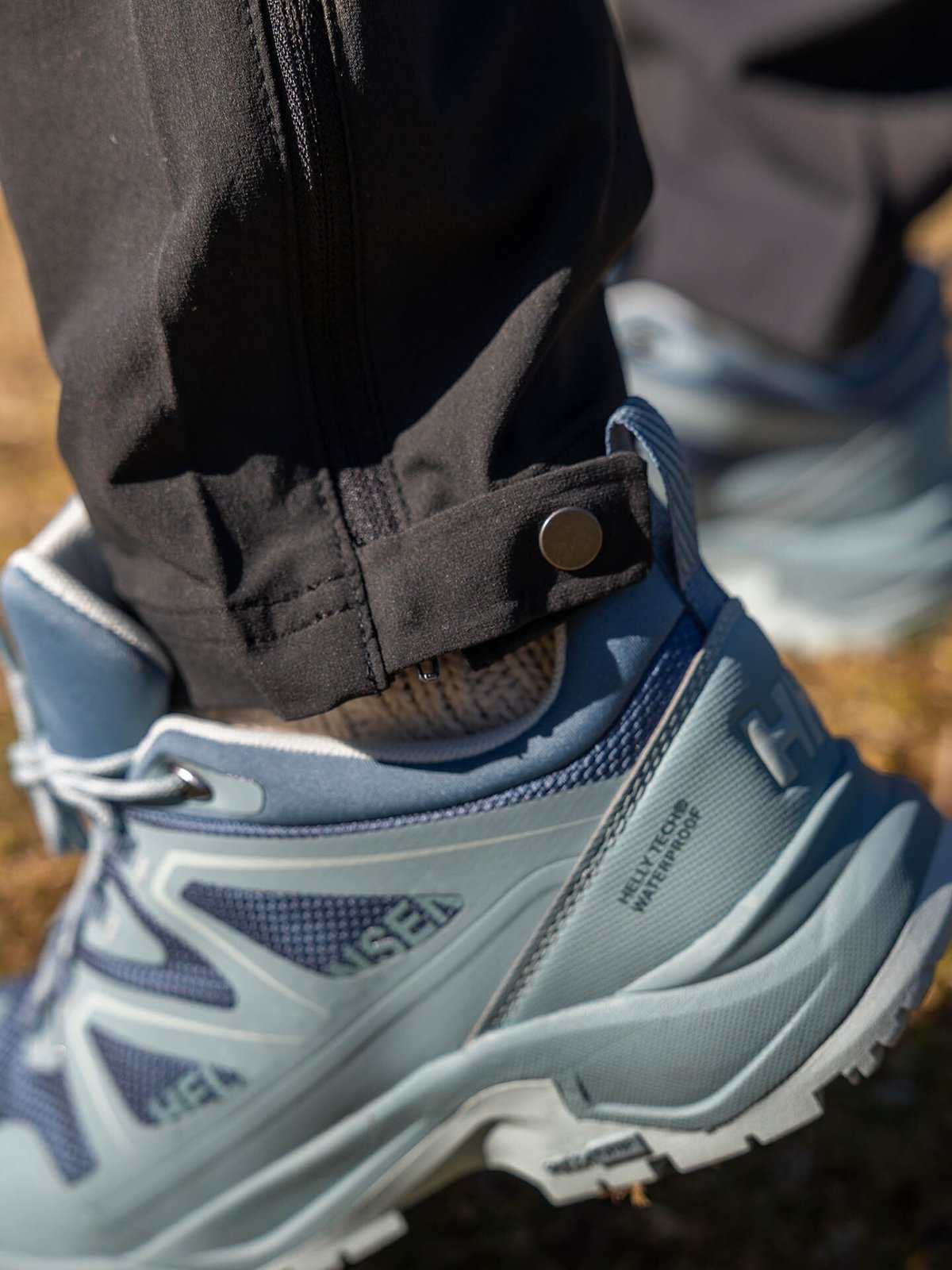Helly Hansen Cascade Low Helly tech Grå
