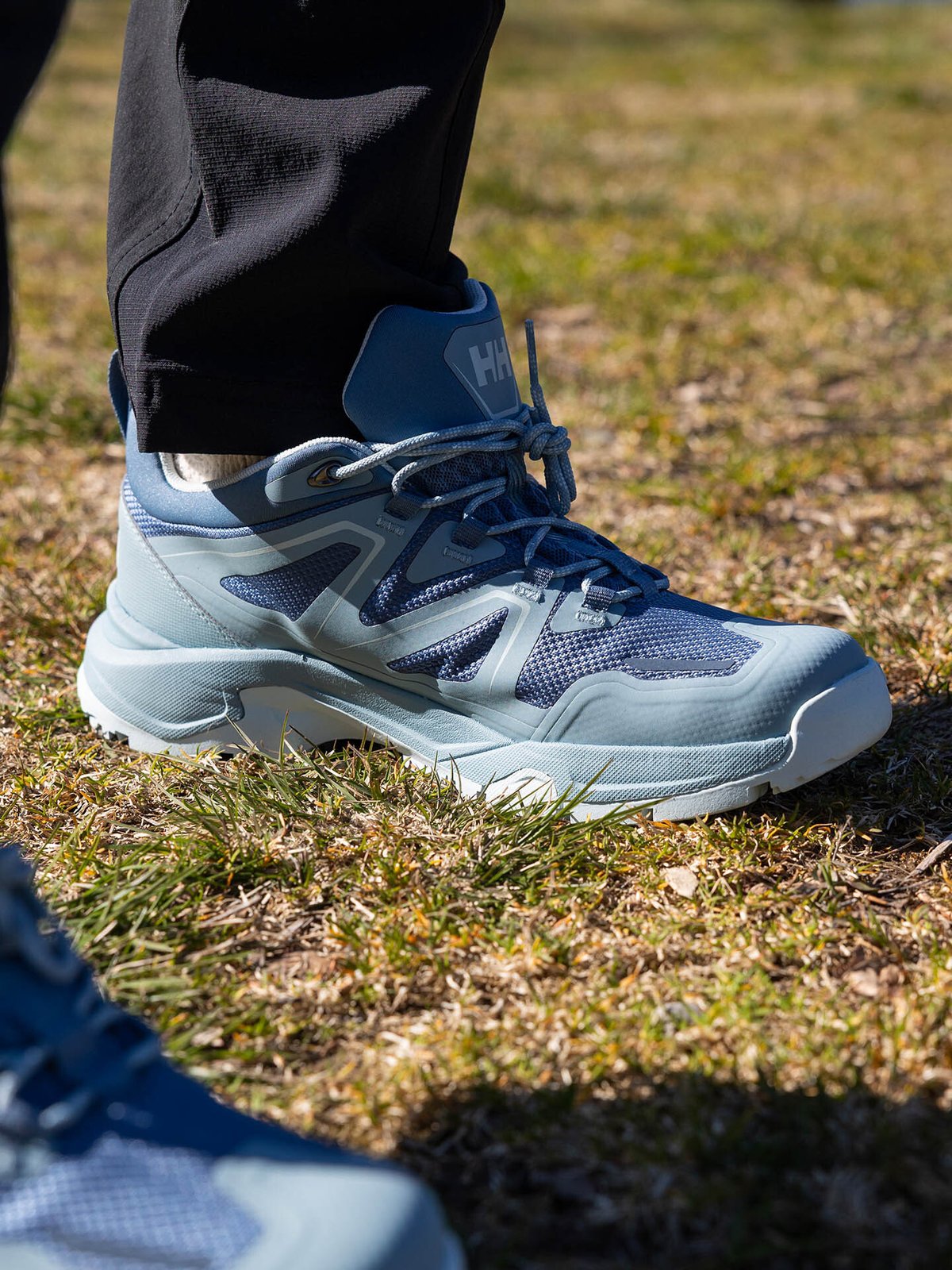 Helly Hansen Cascade Low Helly tech Grå