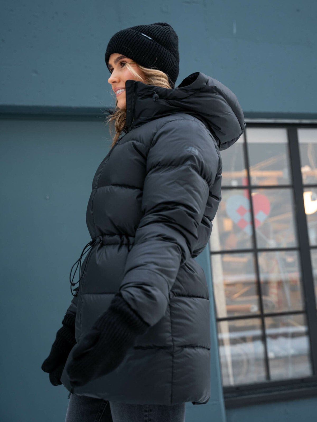 Helly Hansen Essence Down Parka Black