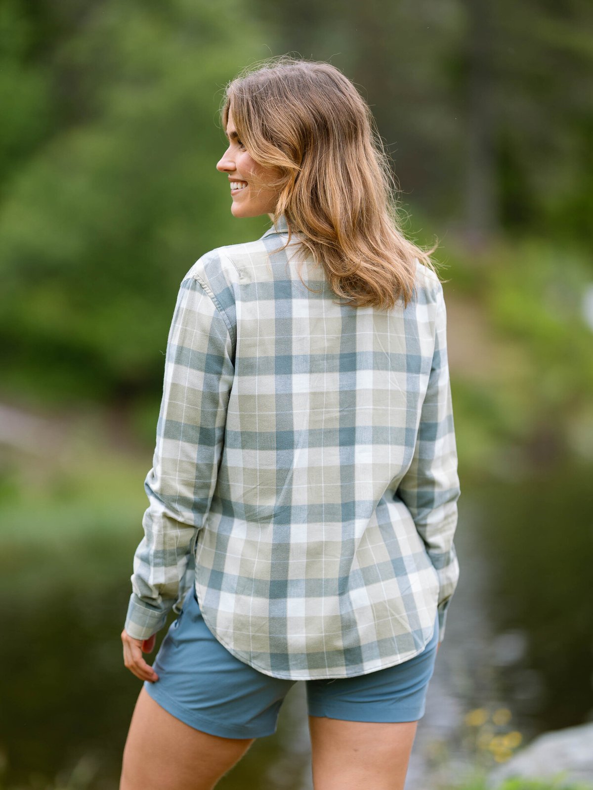 Helly Hansen W Lokka Flannel Long Sleeve Shirt Light Lav Box Stripe Plaid