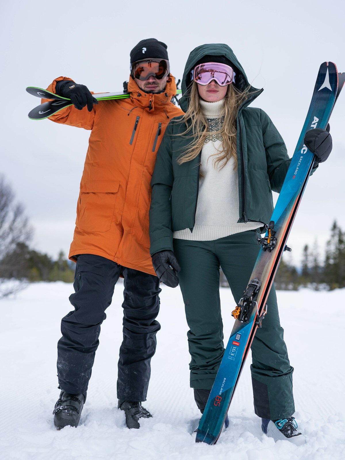 Helly Hansen Nora Short Puffy Jacket Darkest SPR