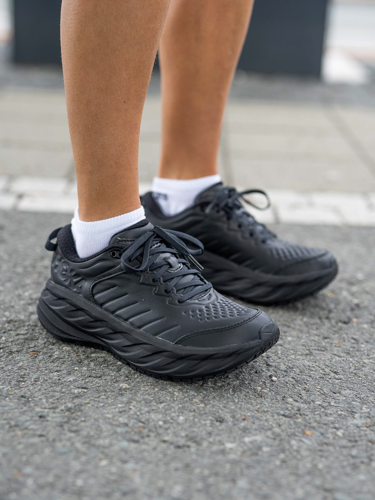 Hoka One One Bondi SR Black / Black