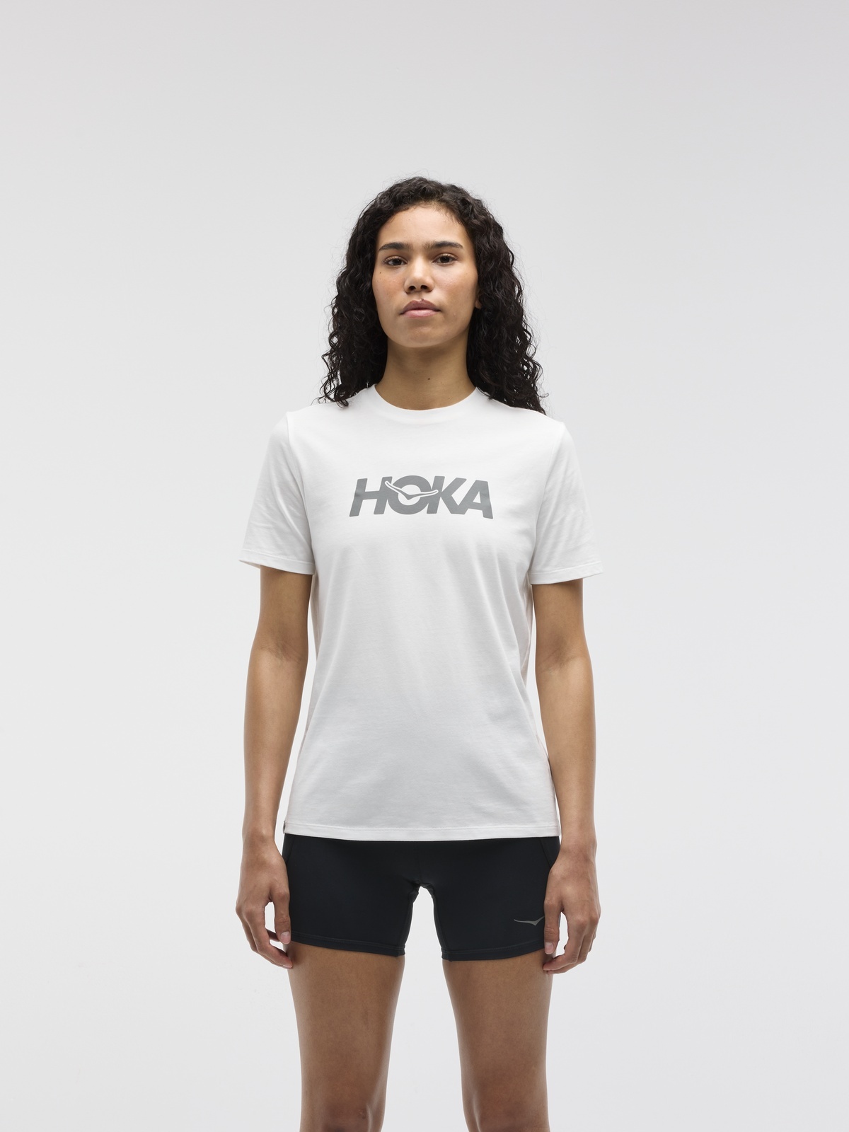 Hoka Core Logo CTN Short Sleeve Tee Hvit