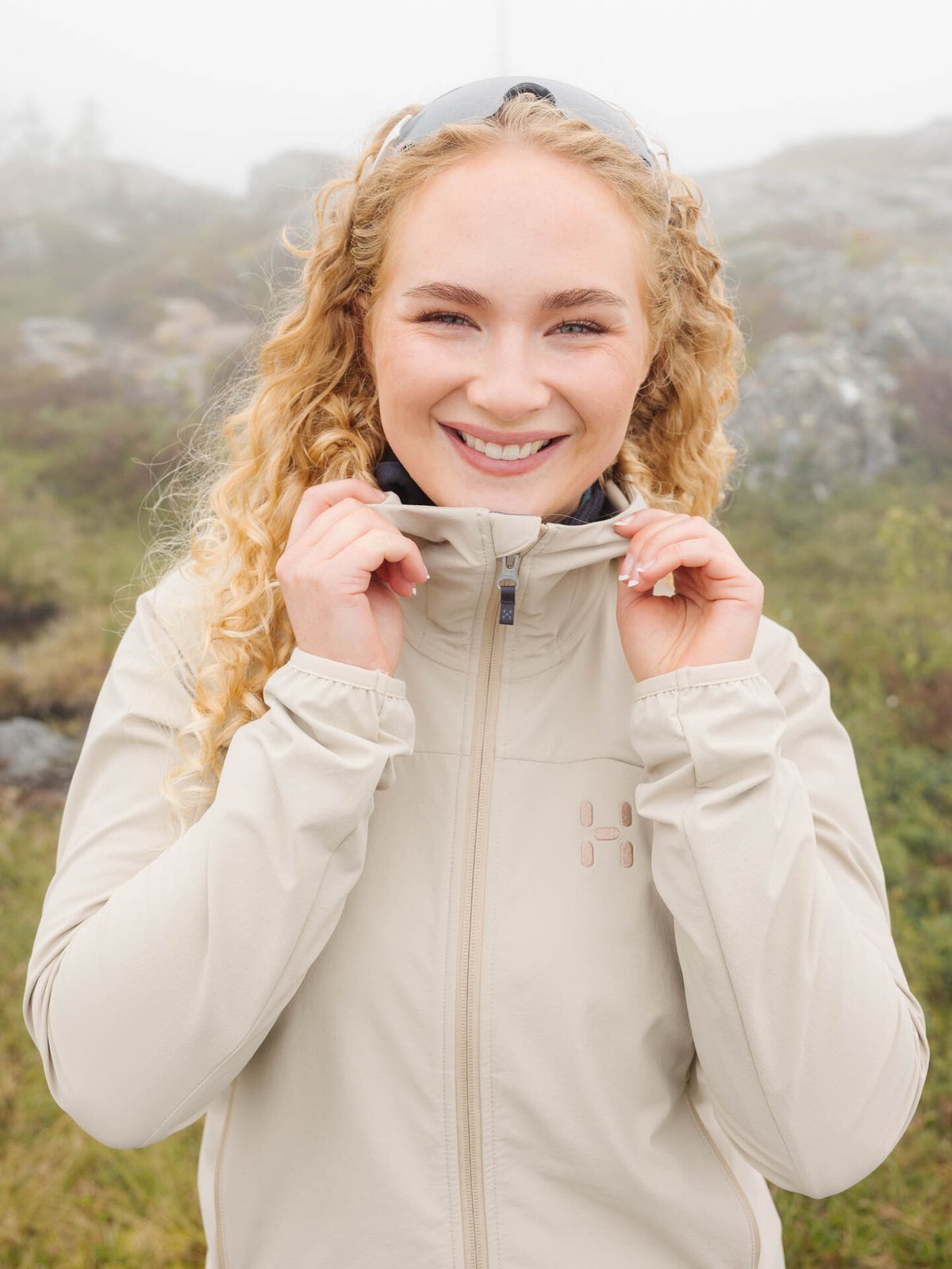 Haglöfs Rosson Softshell Hood Women Chalk Beige