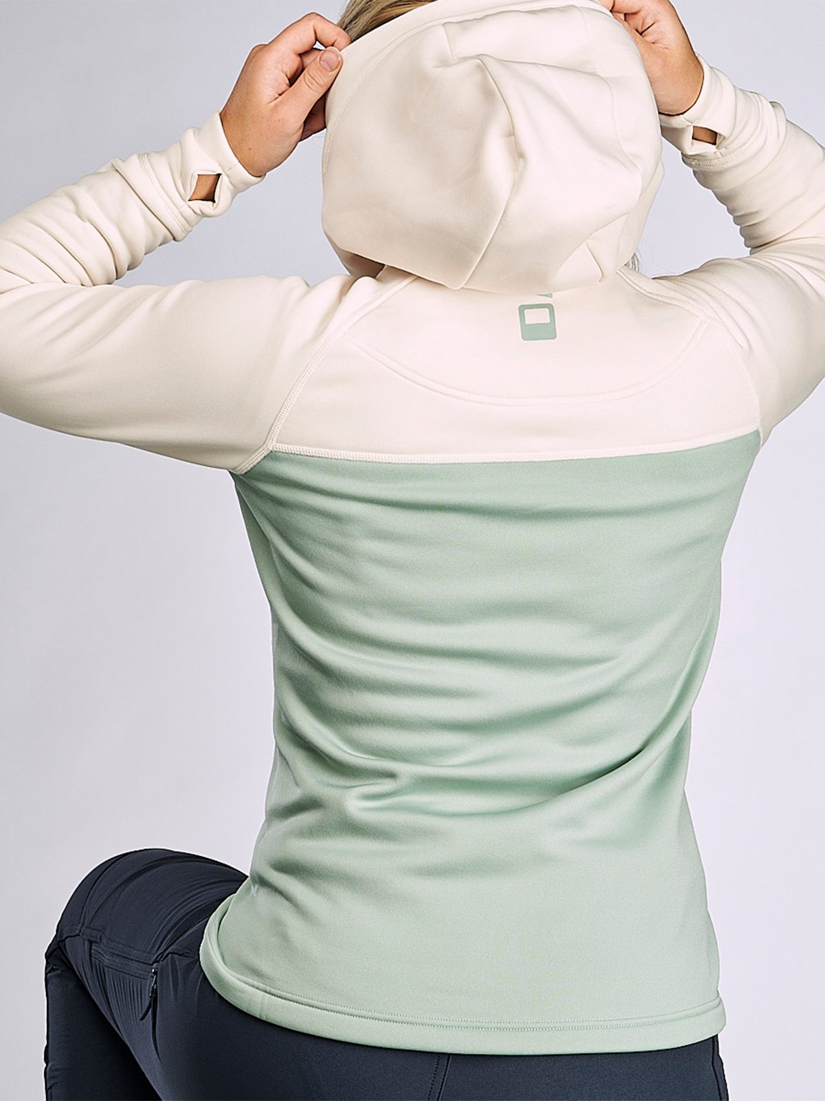 Hygge Women's Pow Zip Hoodie Beige / Light Green