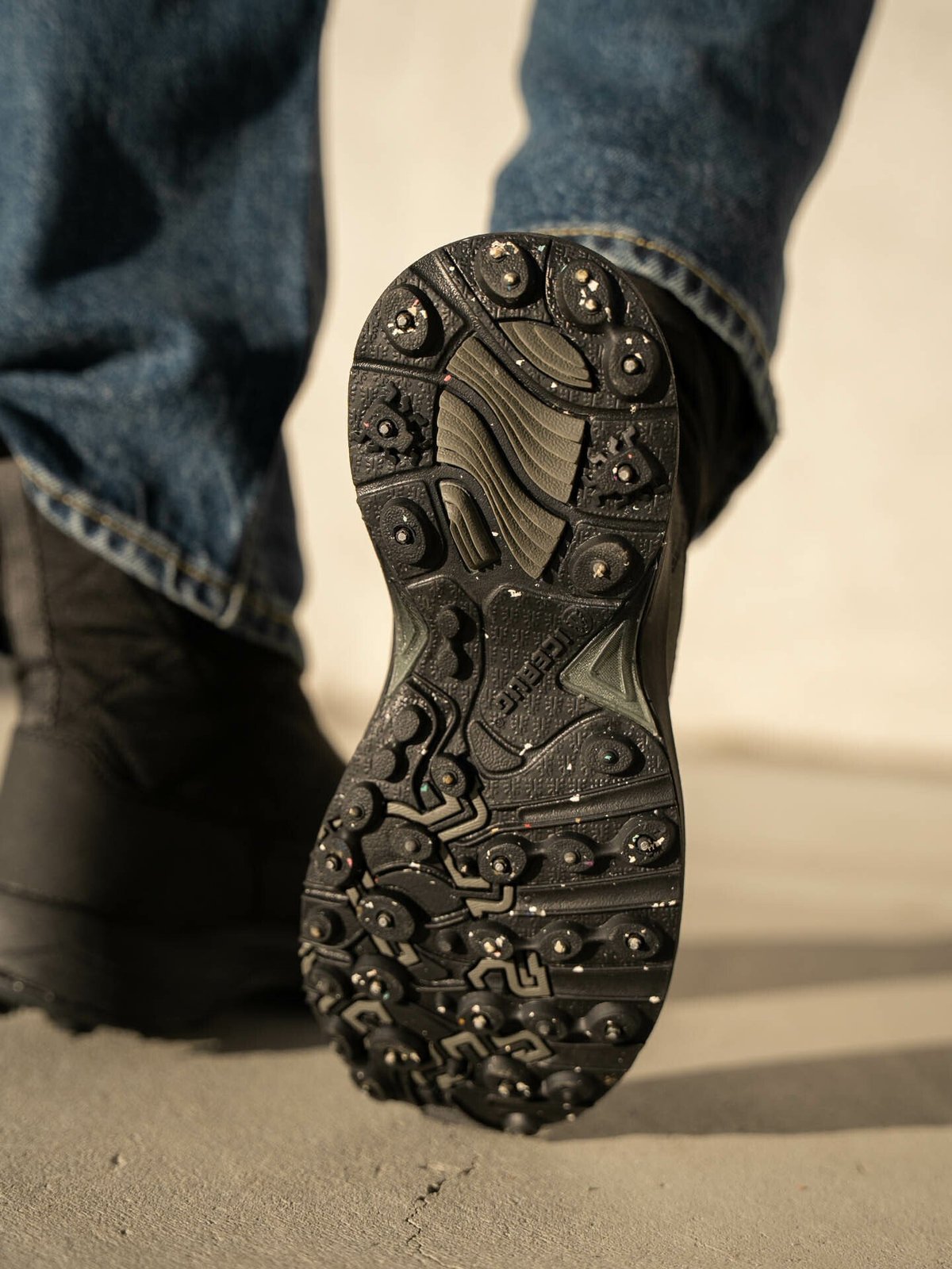 Icebug Ivalo4 BUGrip Black