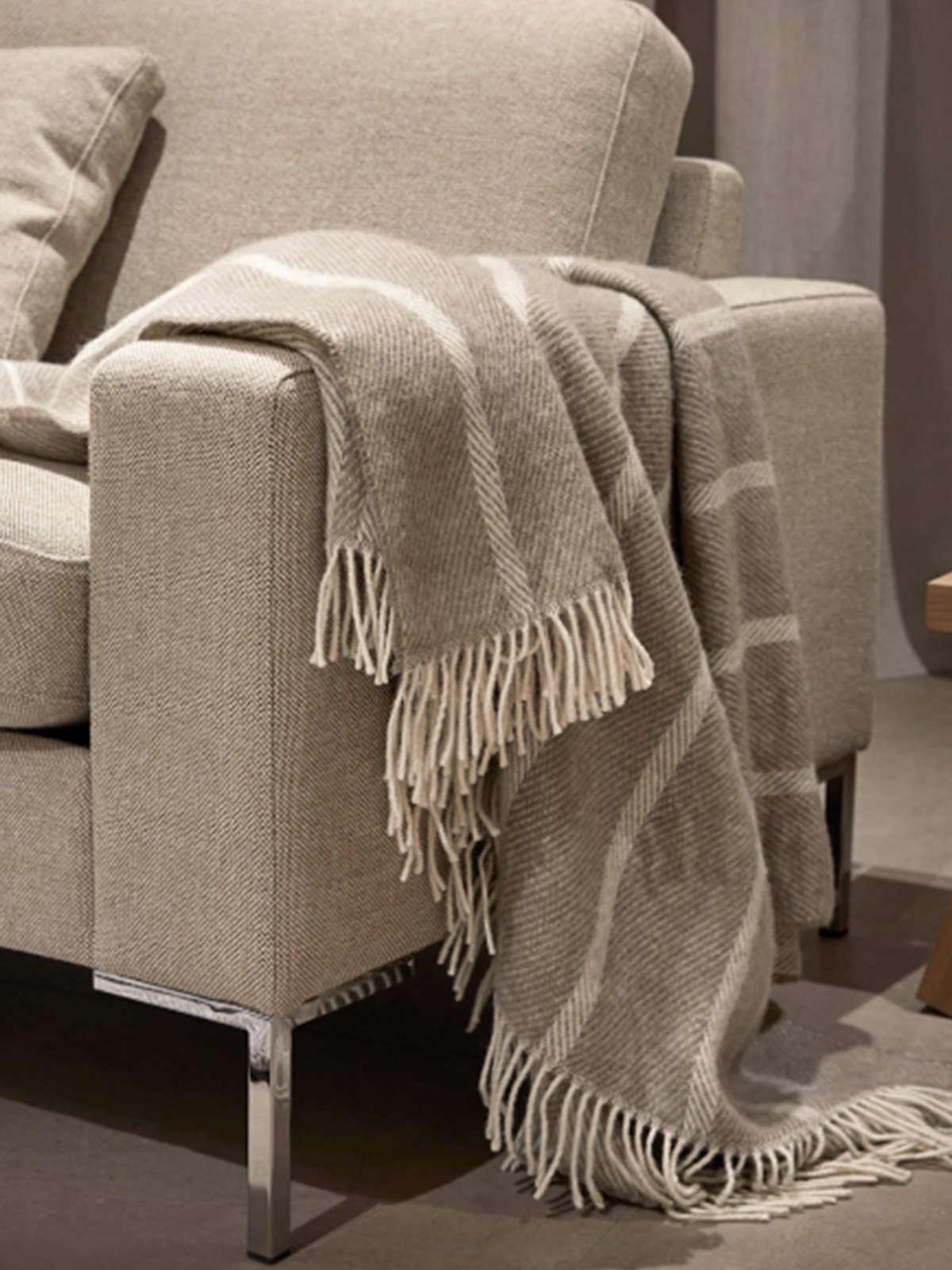 Høie Istinden Pledd 120x180 cm Beige