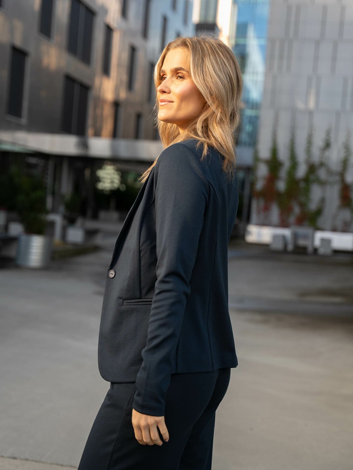 Ichi Kate Blazer Total Eclipse