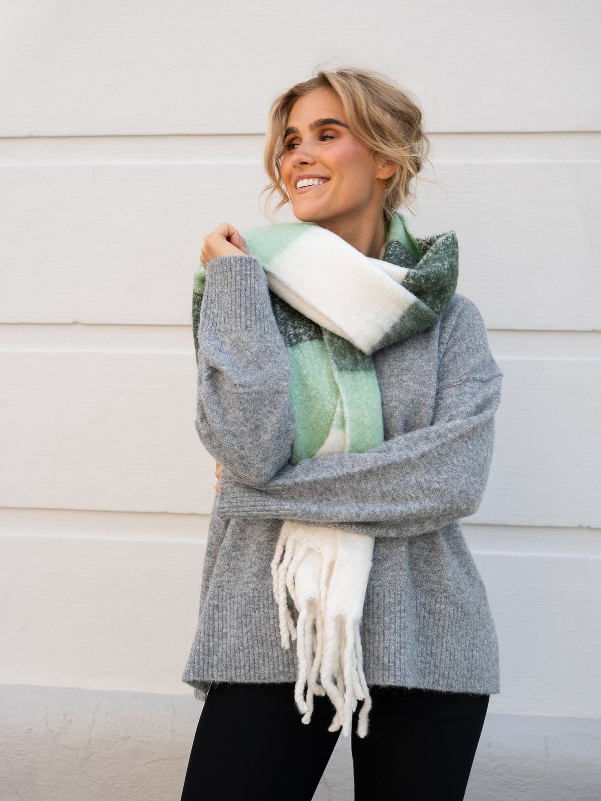 Ichi Vibe Scarf Forest Night