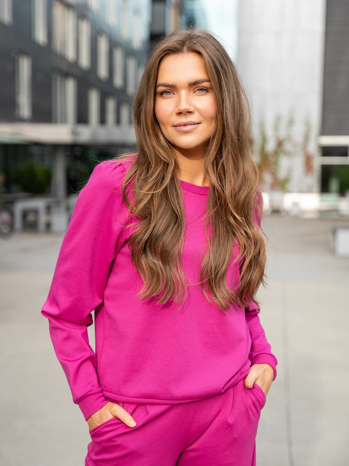 Ichi x GI Exclusive Kate Sweater Festival Fuchsia