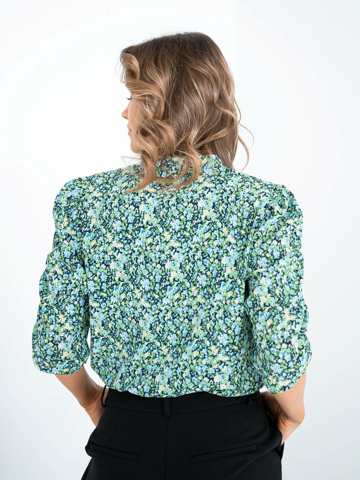 Ichi Kashi Mid Sleeve Amazon Flower Print