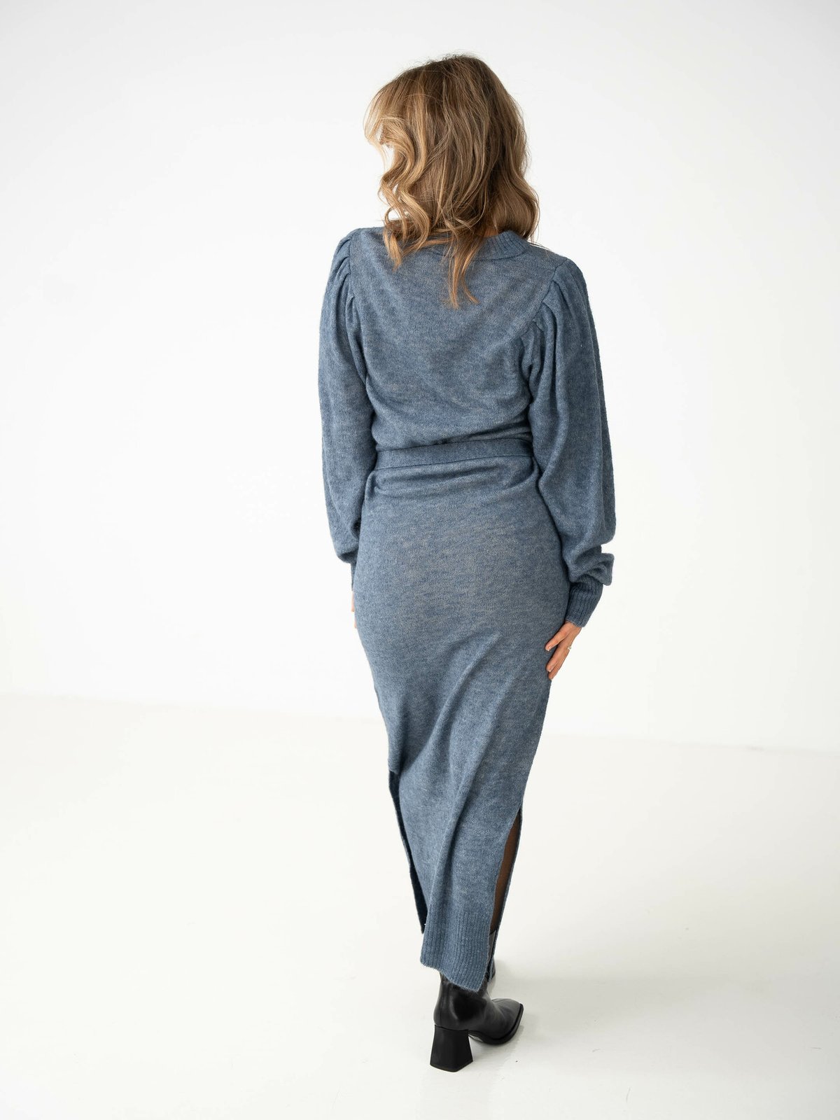 Ichi Jordan Dress Bering Sea - Get Inspired Exclusive Collection