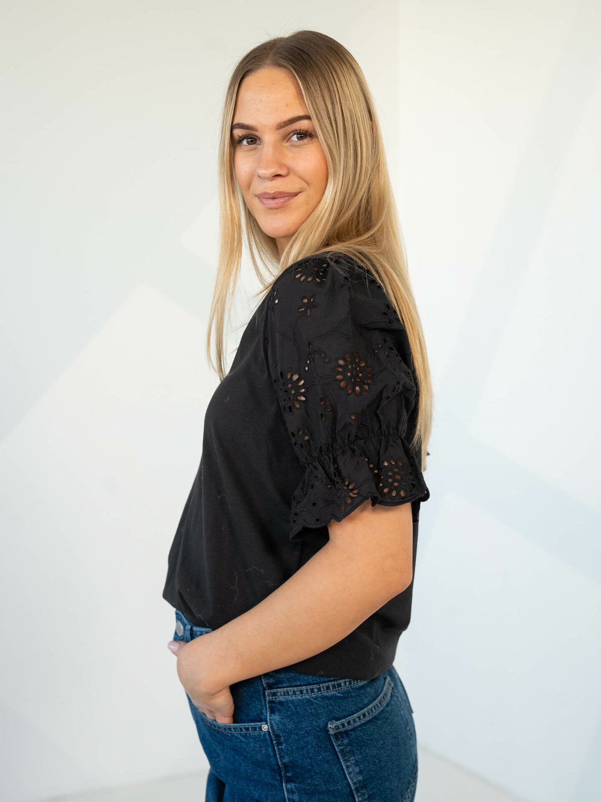 Ichi Jasmira Mid Sleeve 2 Black