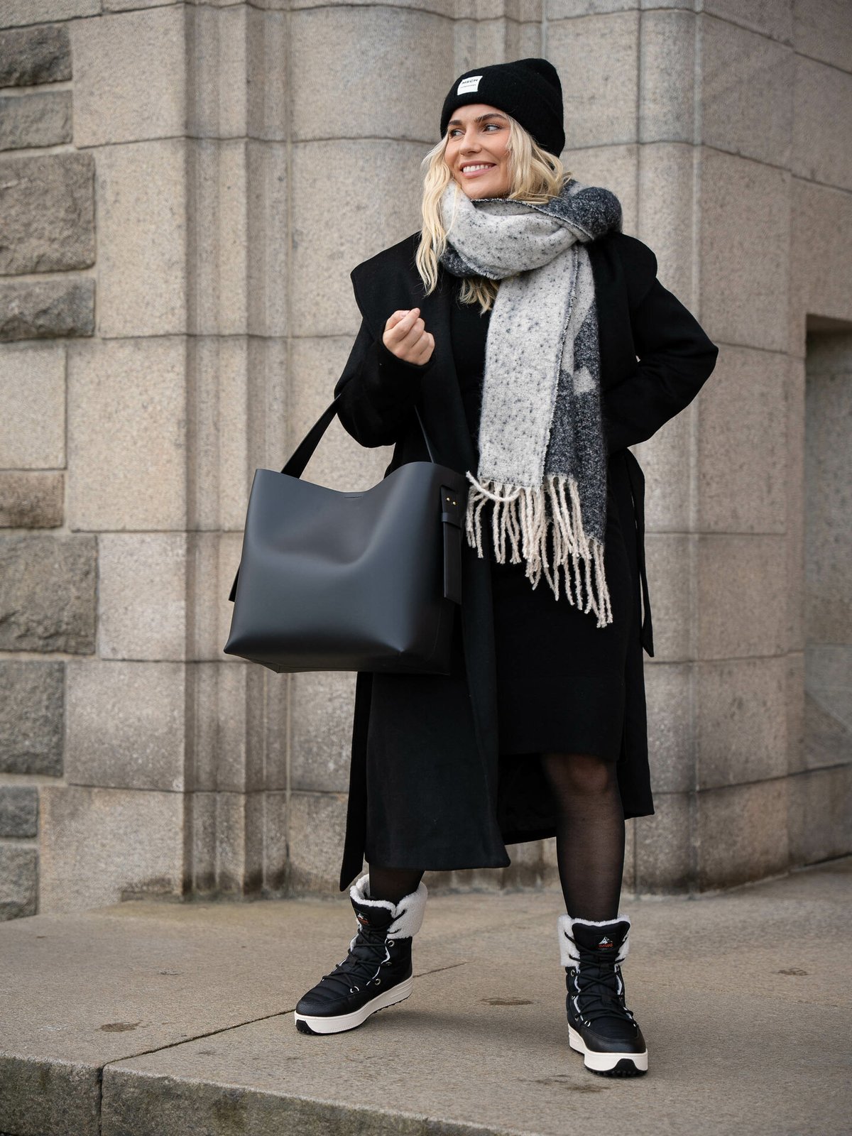 Ichi Alegina Scarf Black