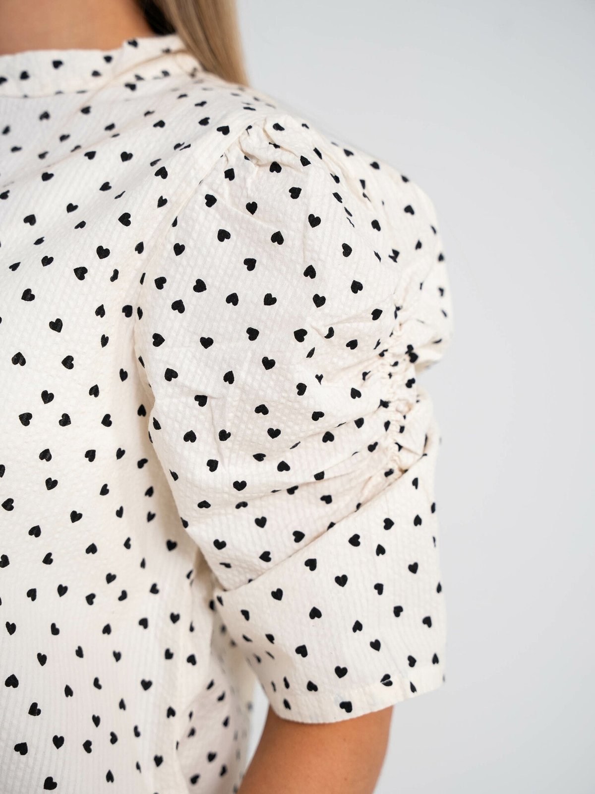 Ichi Qwin Shirt 2 Short Sleeve Birch Heart All Over Print