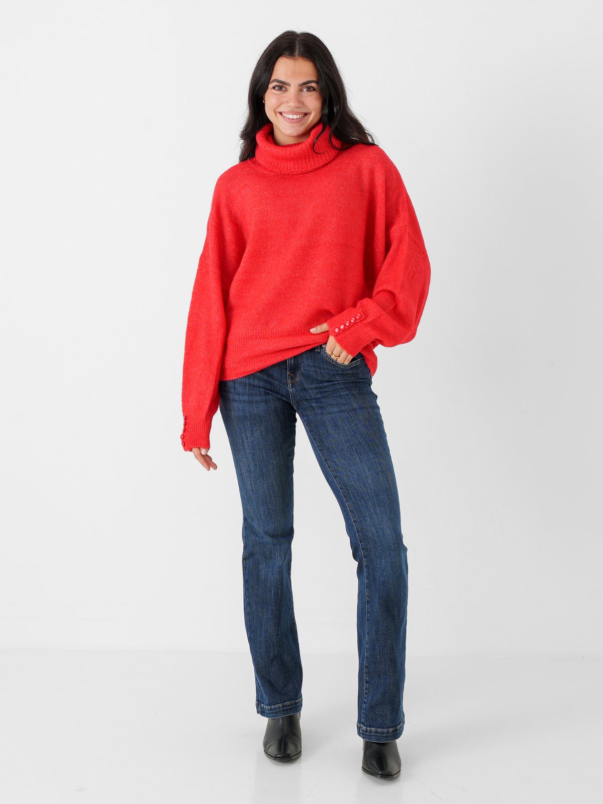 Ichi Kamara Rollneck2 Poinsettia