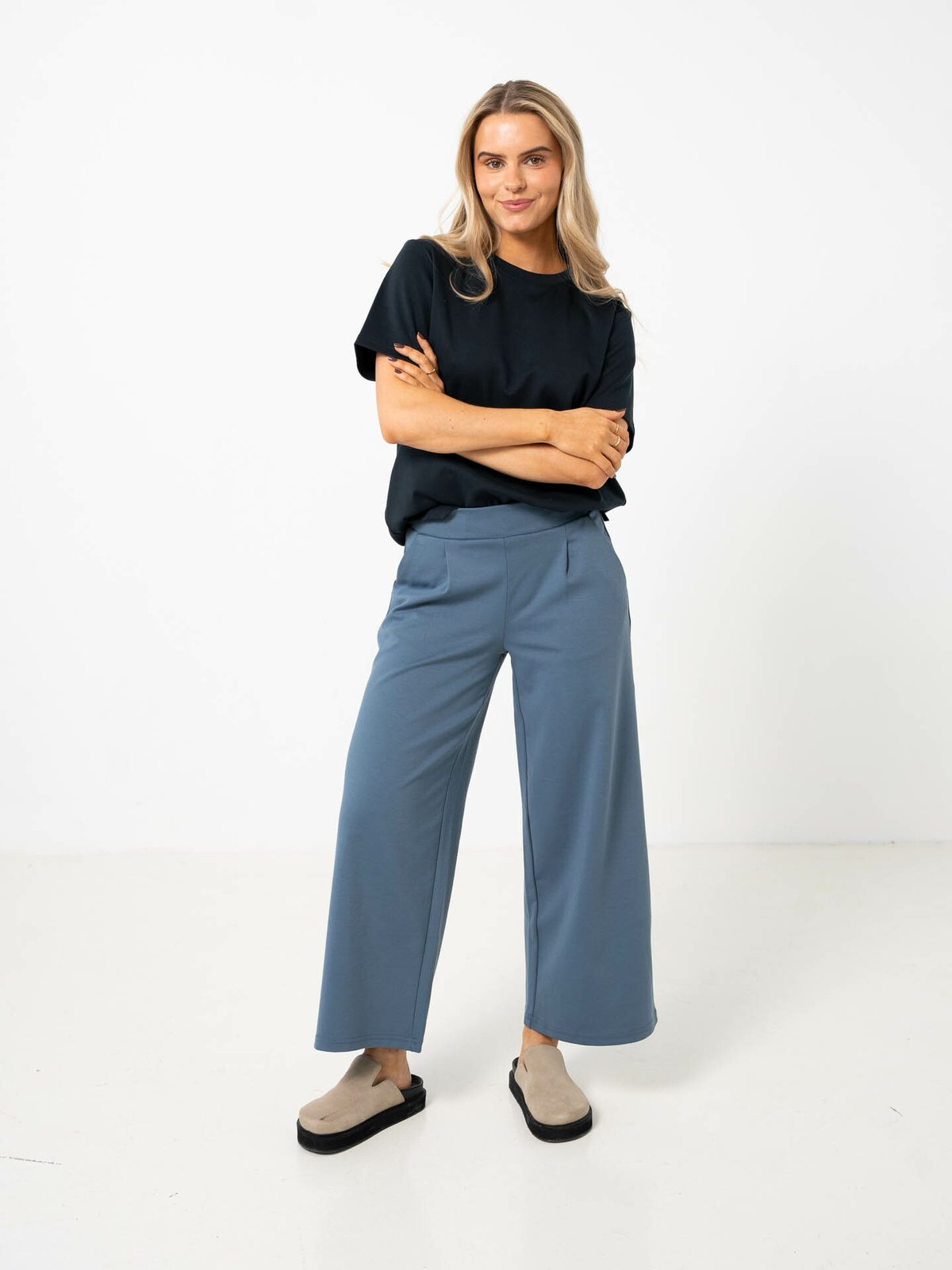 Ichi Kate Trend Short Sleeve Black