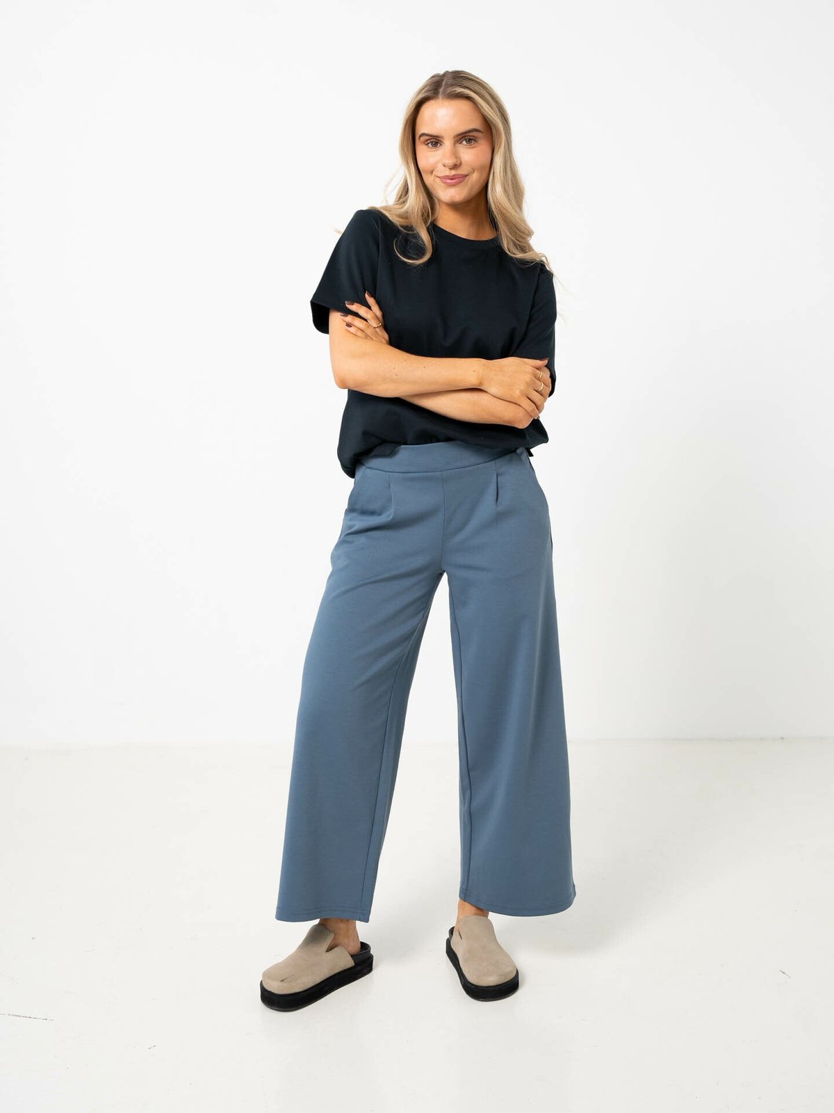 Ichi Kate Trend Short Sleeve Black