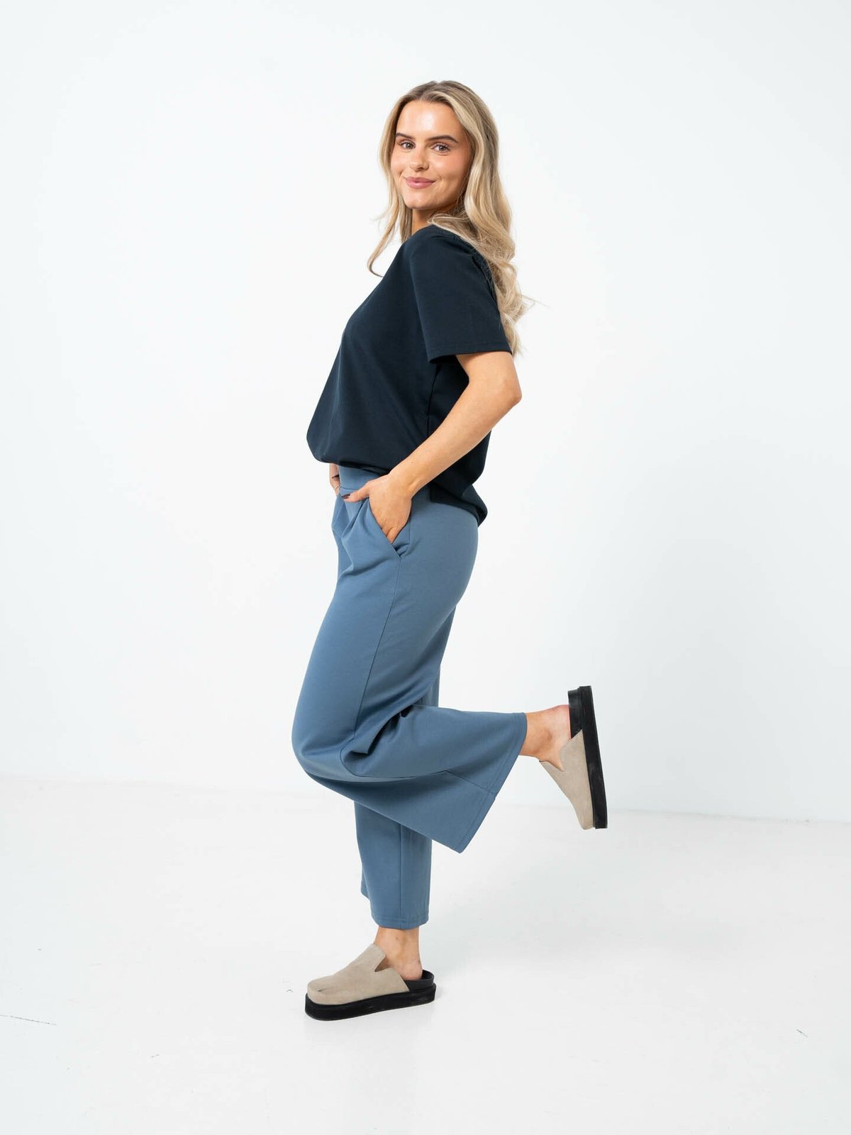 Ichi Kate Trend Short Sleeve Black