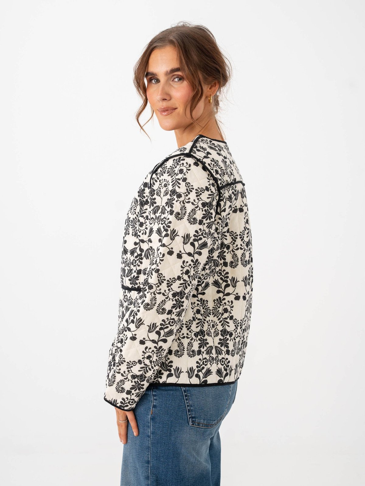 Ichi Gizaro Jacket Almond Milk Flower