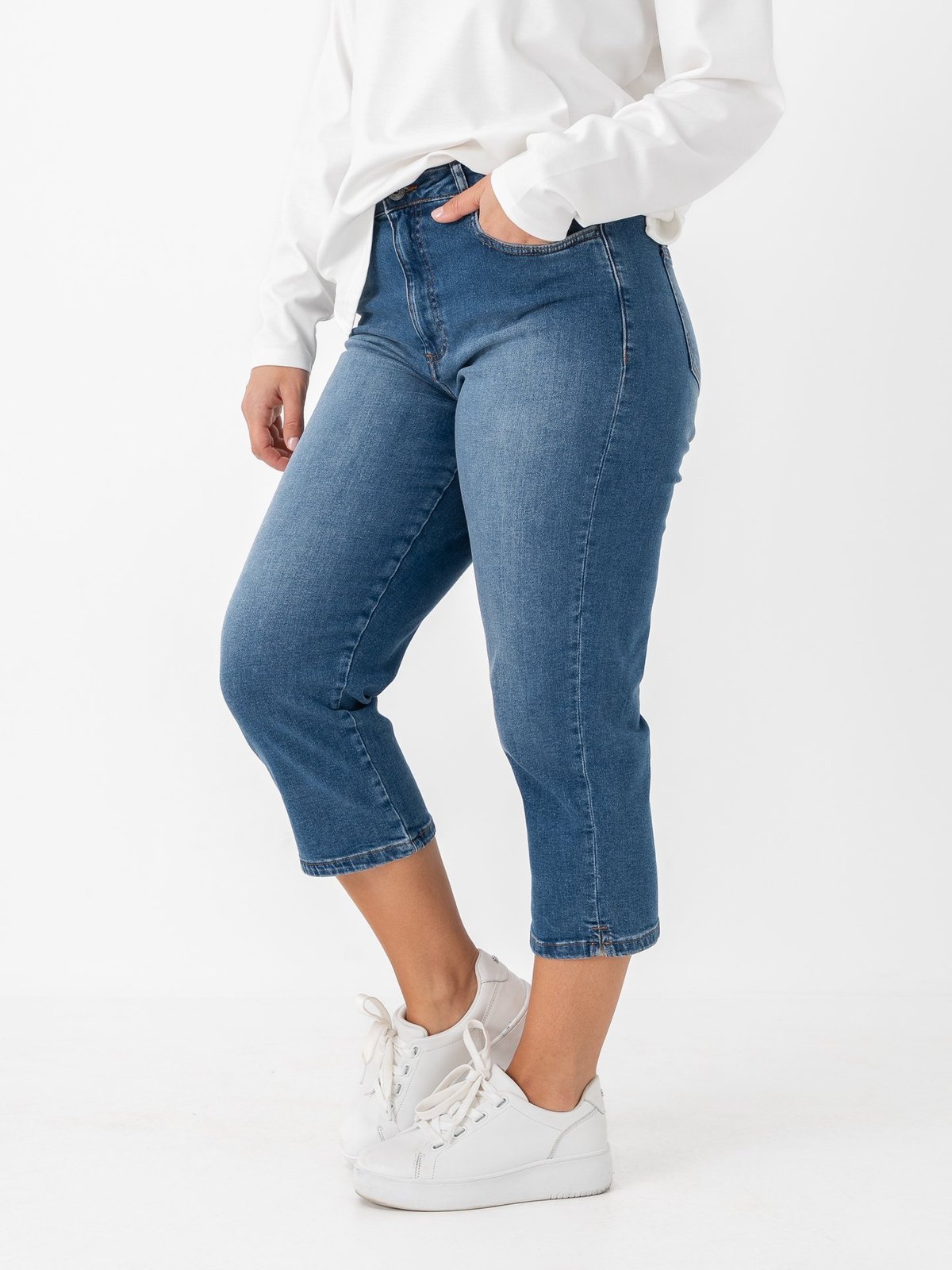 Ichi Twiggy Short Washed Medium Blue