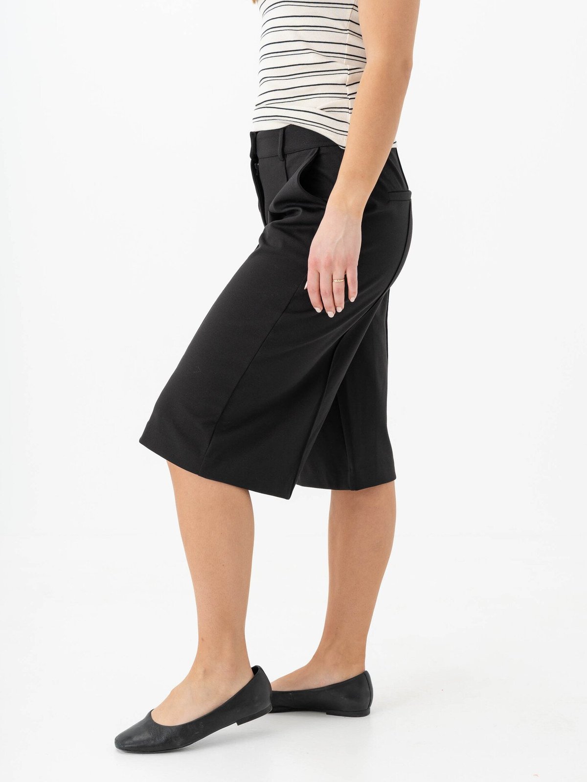 Ichi Kate Bermuda Shorts Black